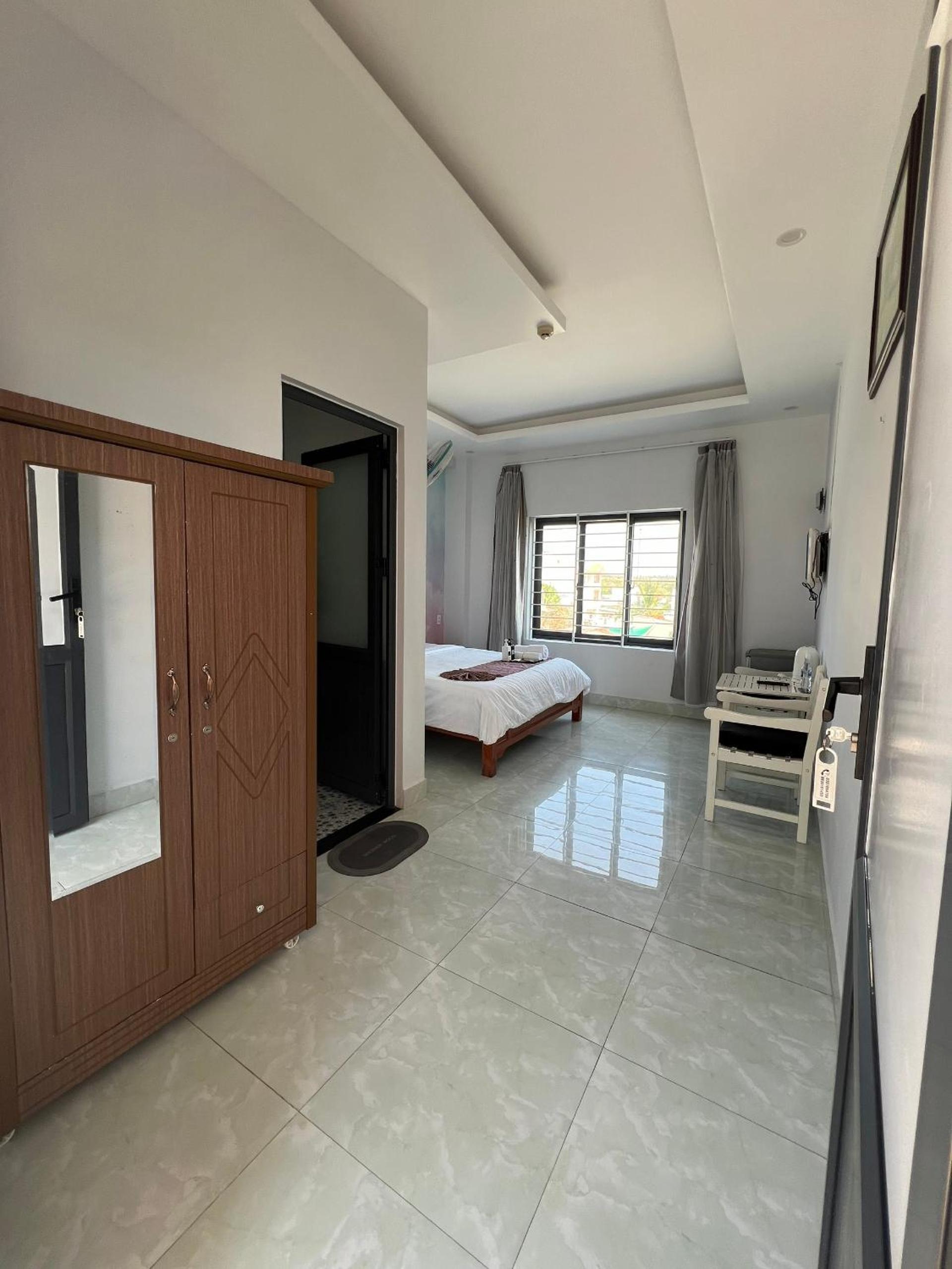 King Room with Sea View - Photo 20