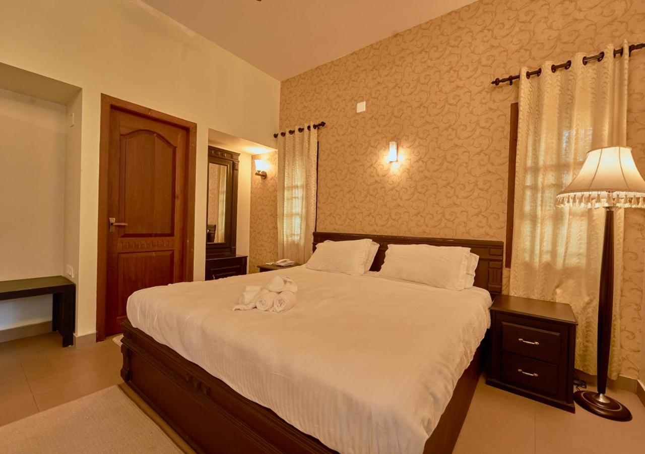  Presidential Suite photo 3