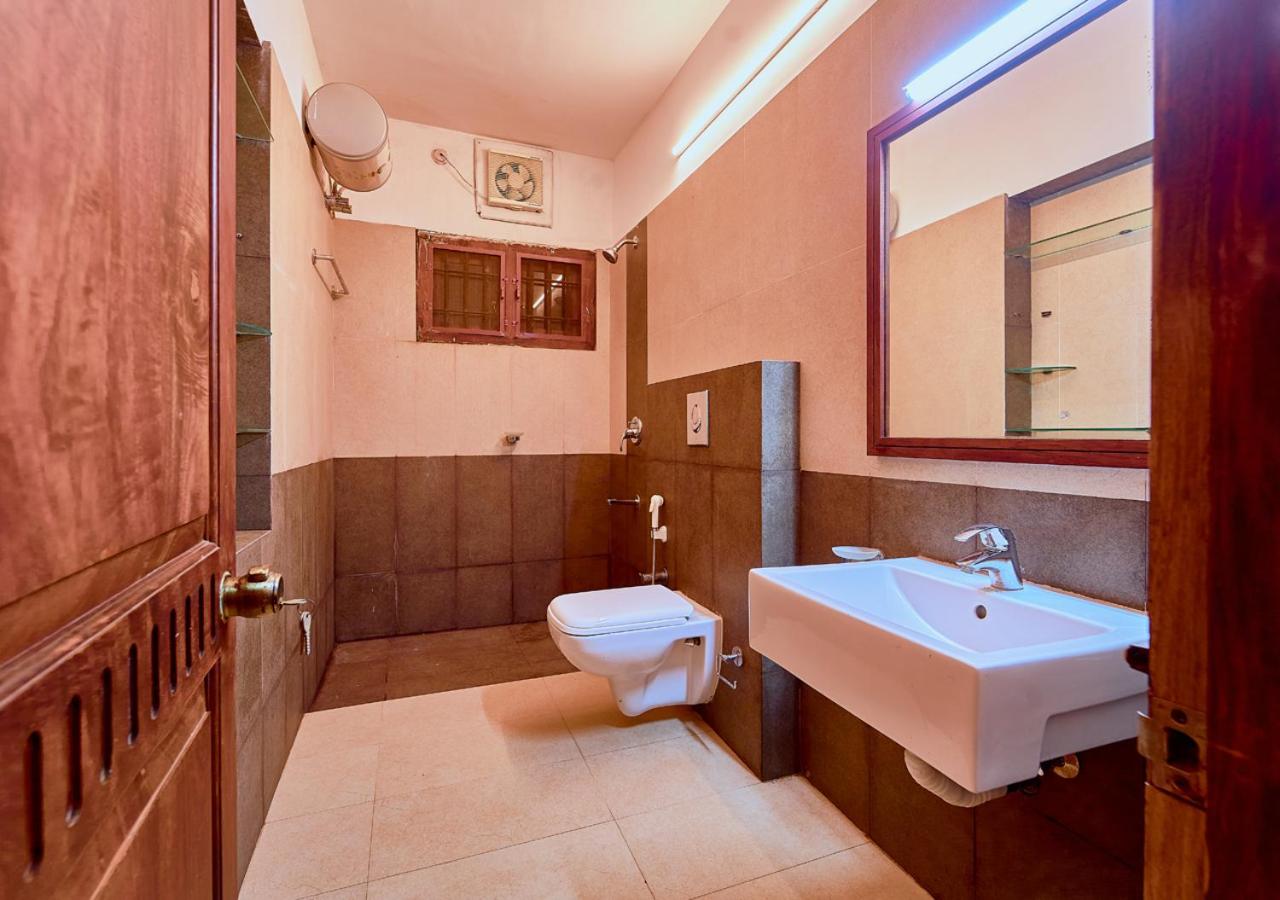 Deluxe AC Room - Photo 4