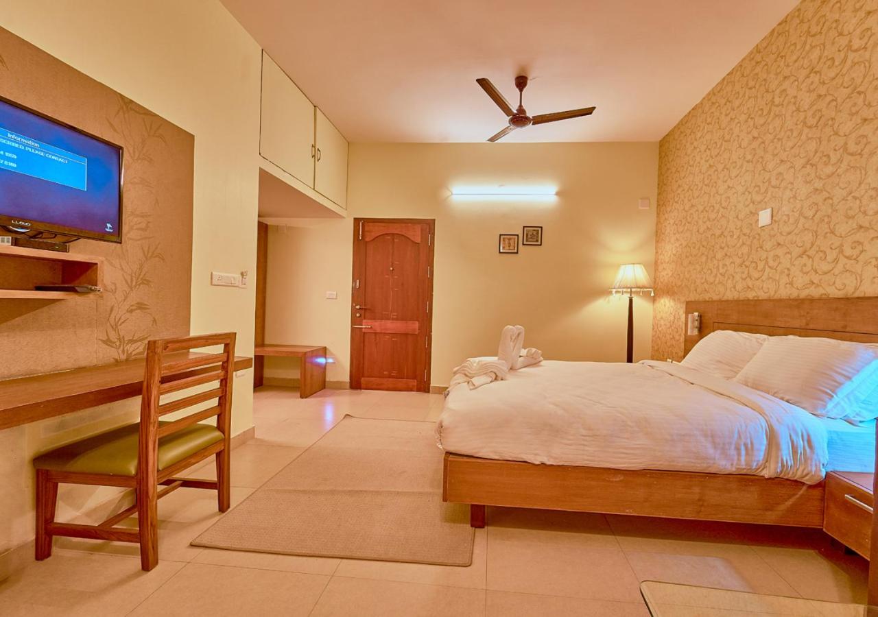 Deluxe AC Room - Photo 1