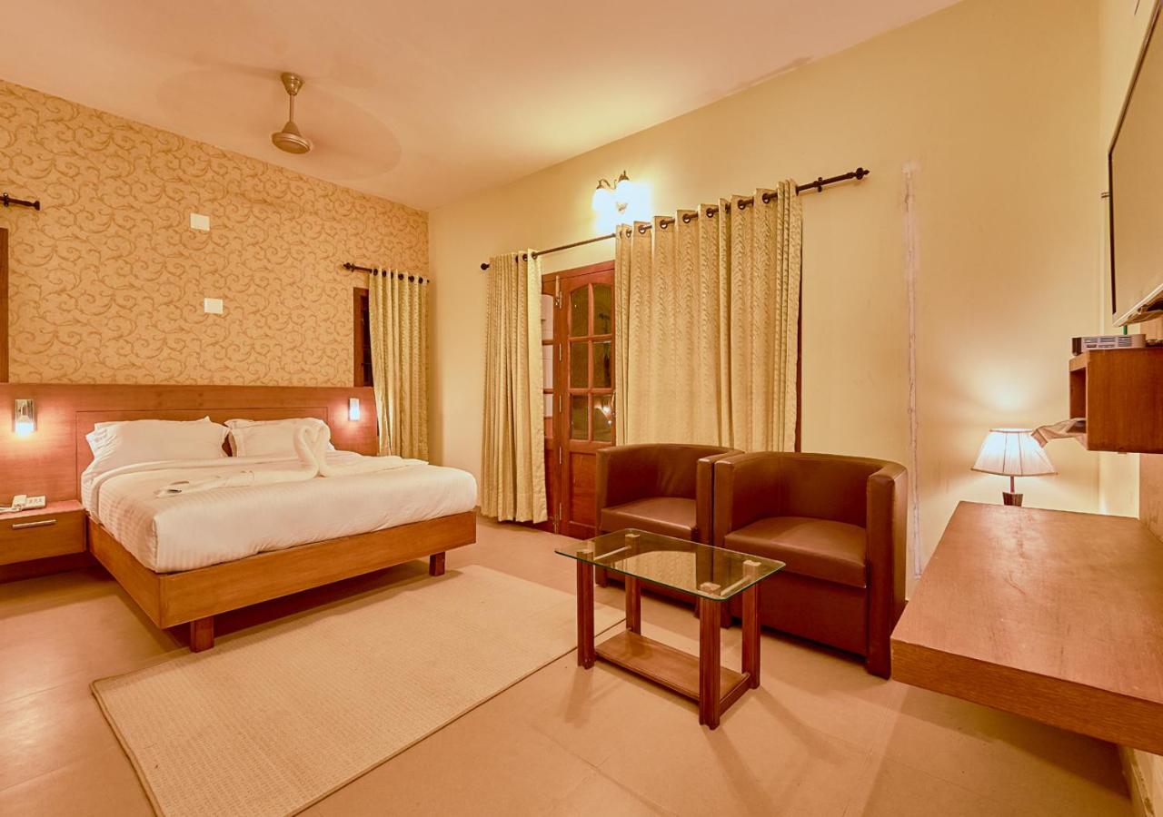 Premium AC Room photo 3