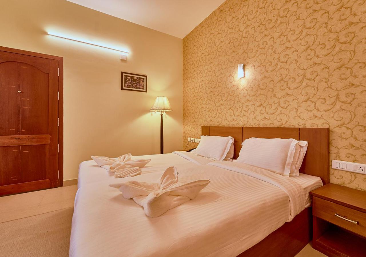 Deluxe AC Room - Photo 5