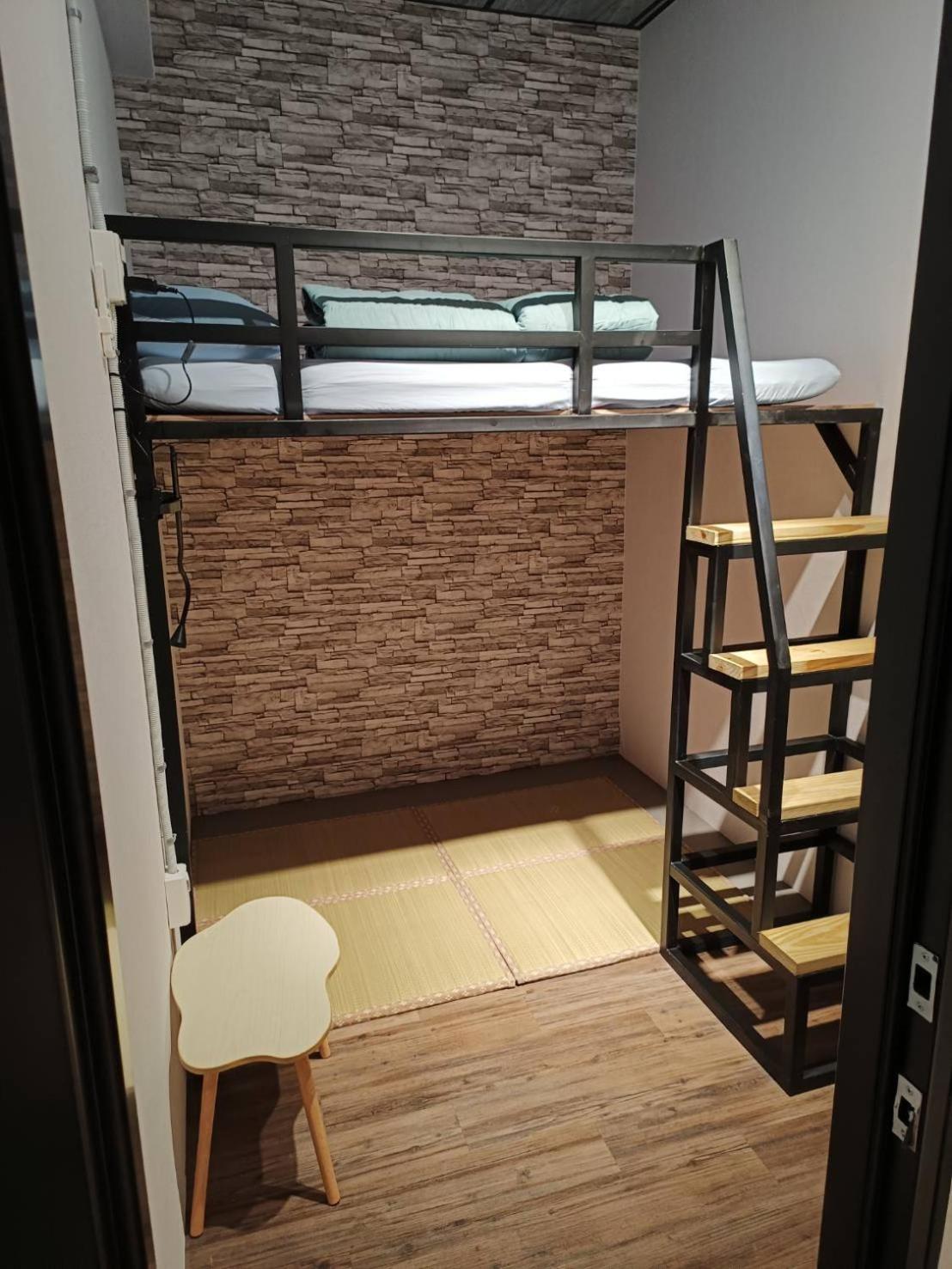Standard Double Room with Shared Bathroom photo 1
