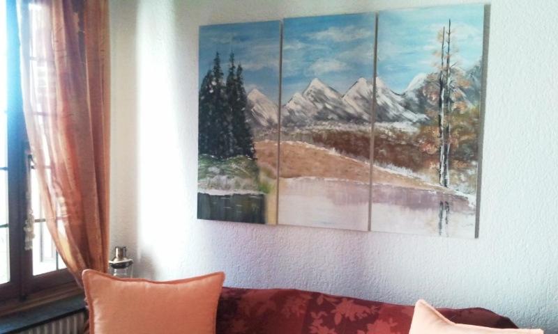 One-Bedroom Apartment With Balcony And Mountain View   photo 1