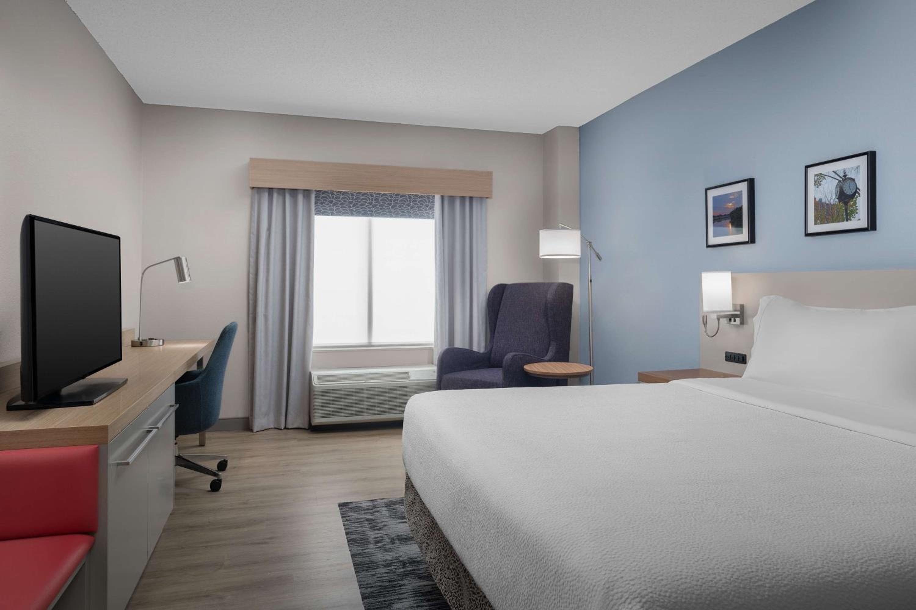 King Room at Hilton Garden Inn Wilkes-Barre in Wilkes-Barre