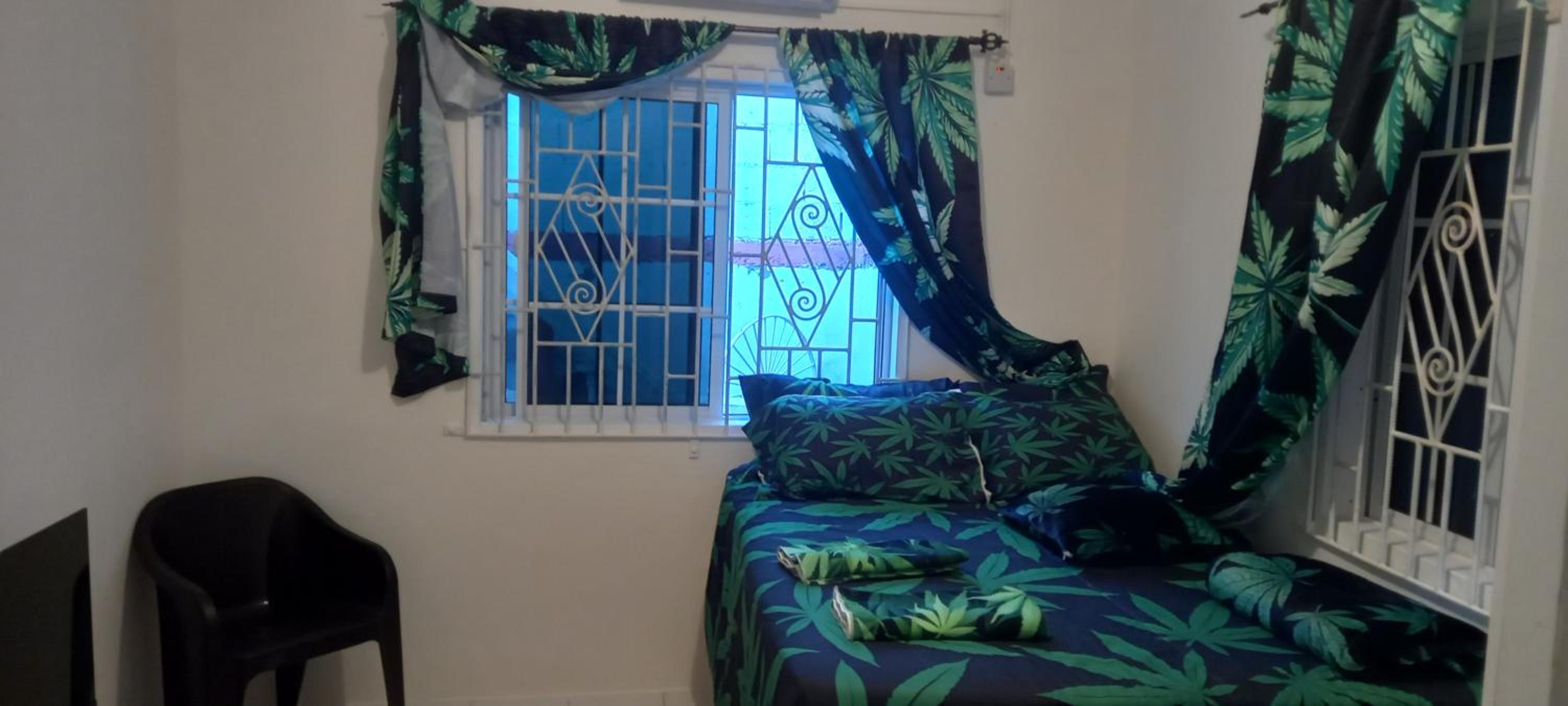 Economy Double Room photo 2