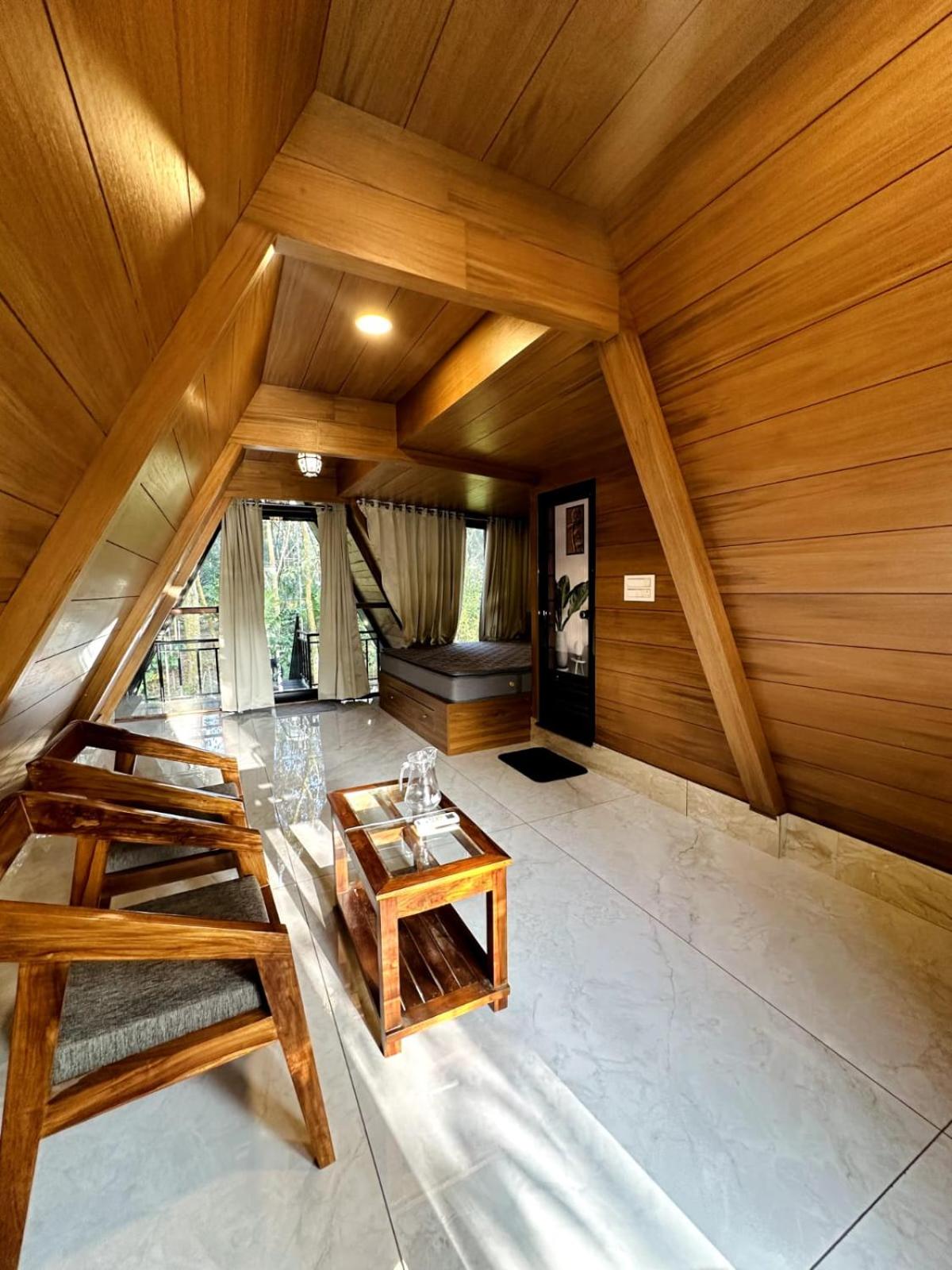 Two-Bedroom House photo 2