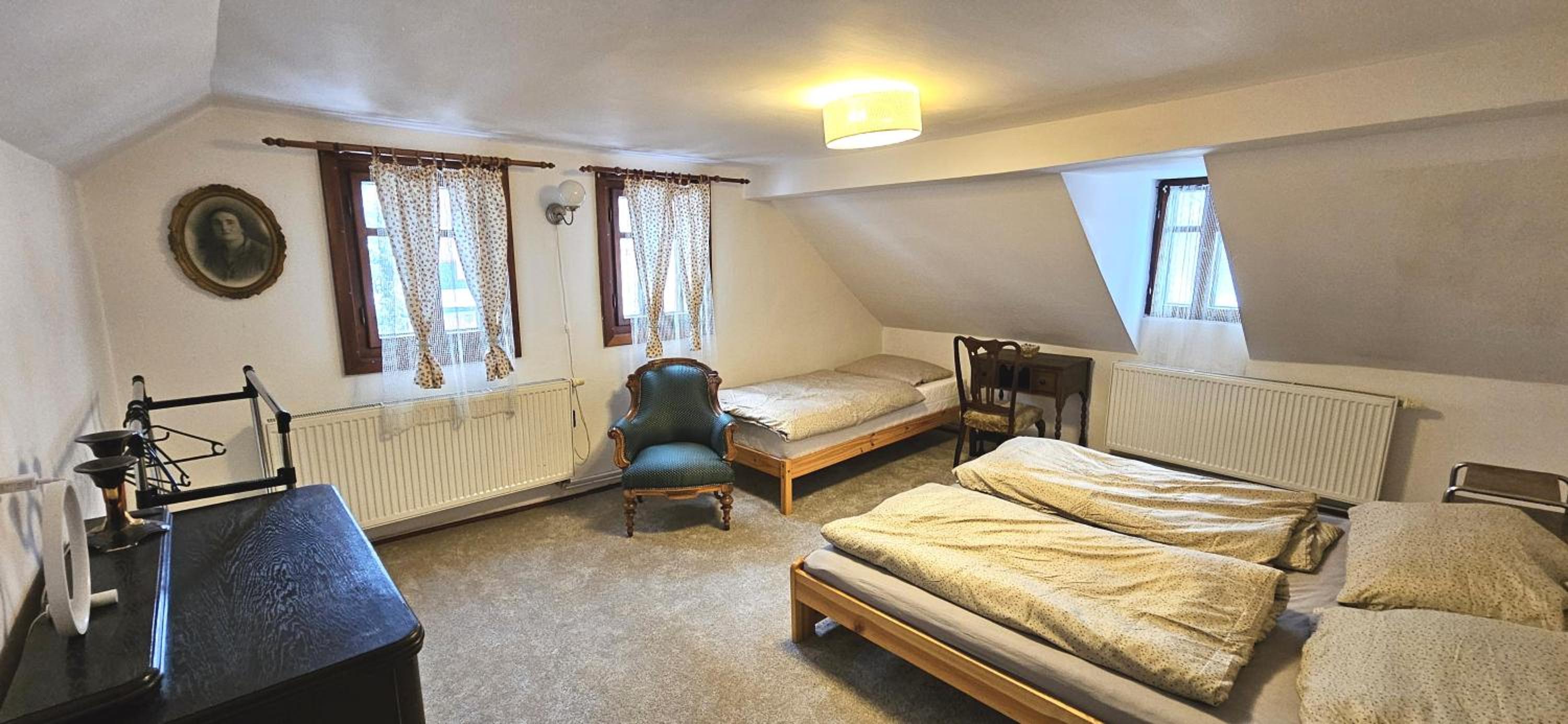 Three-Bedroom Chalet photo 1