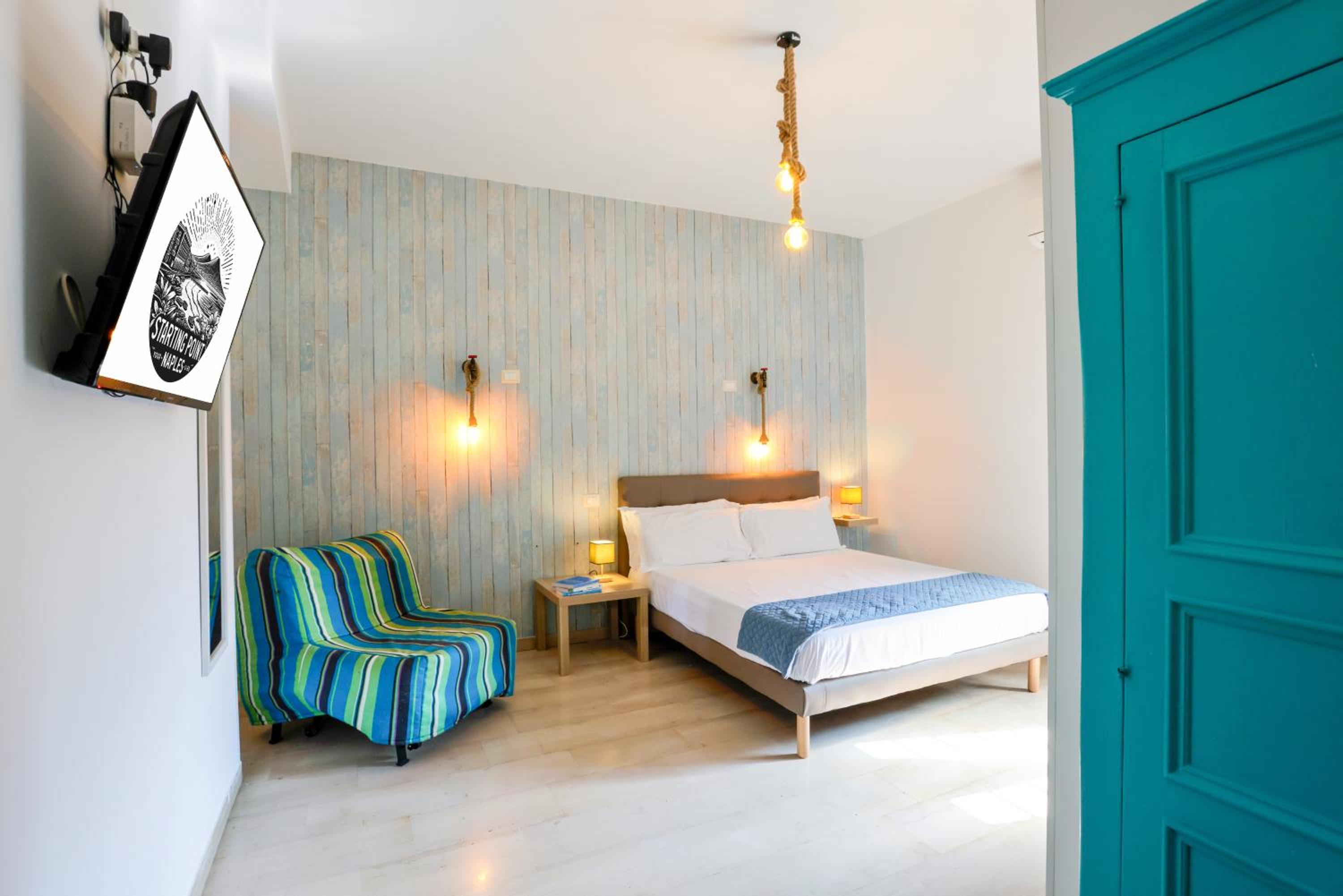 Deluxe Queen Room