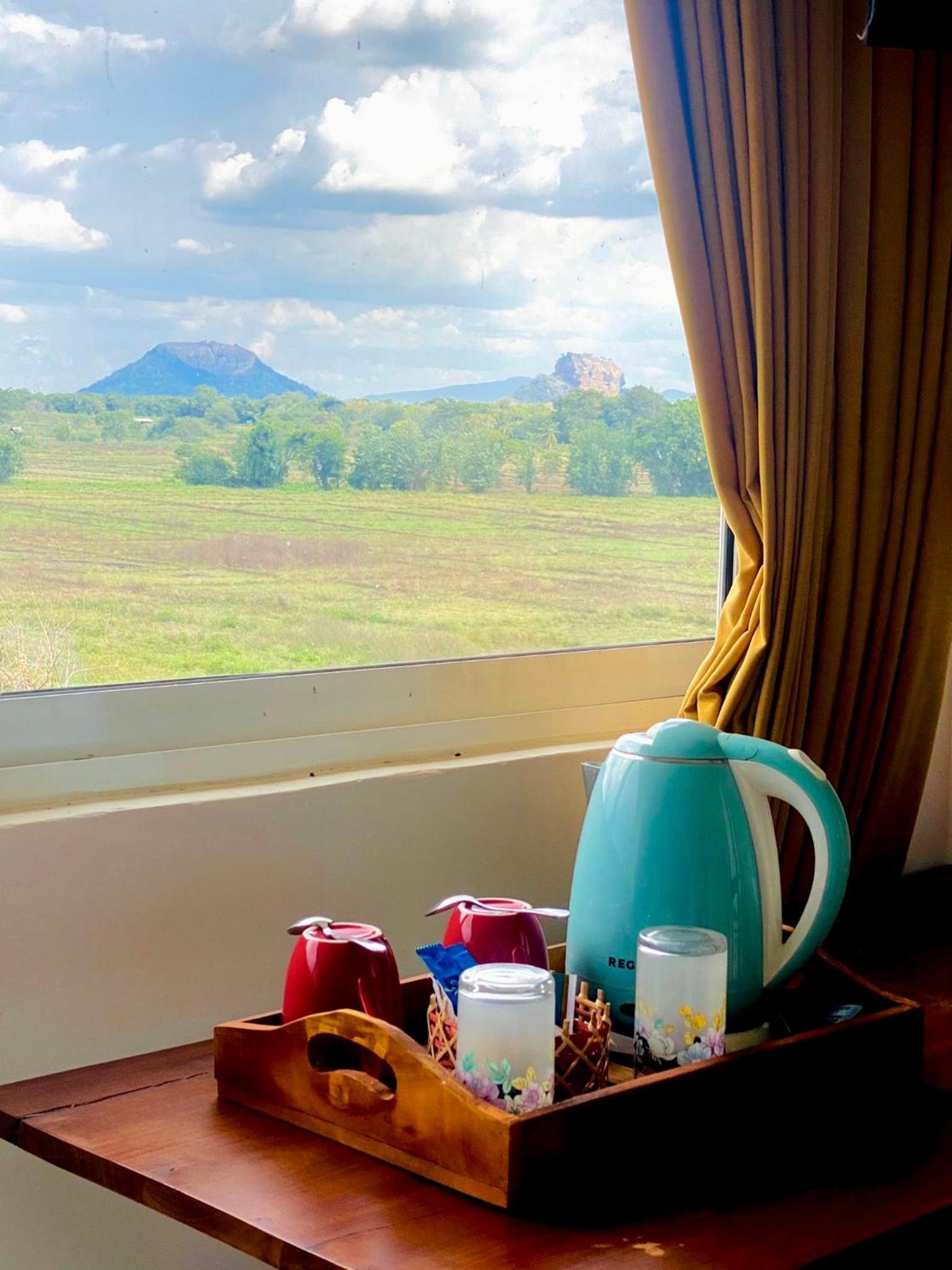 Deluxe Double Room with Balcony photo 2