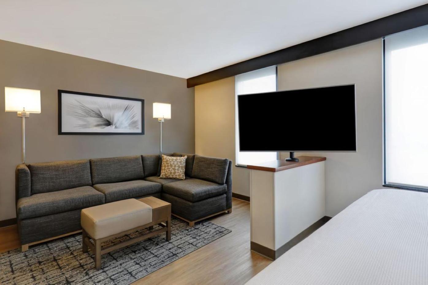 Available room