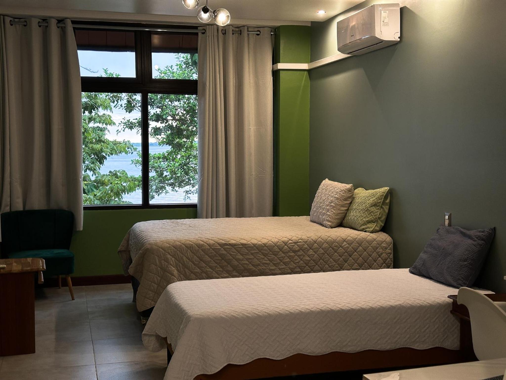 Triple Room with Lake View photo 2