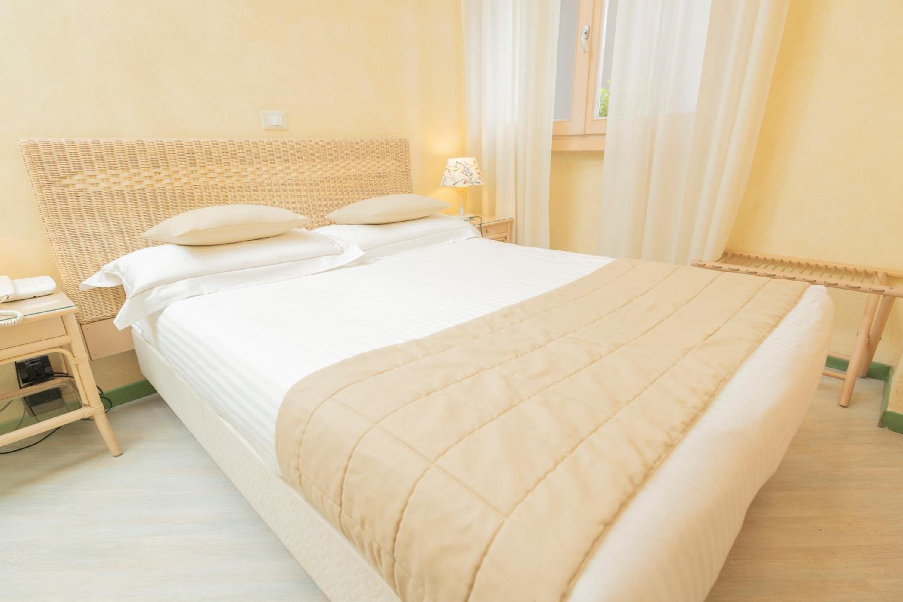 Single Room photo 2