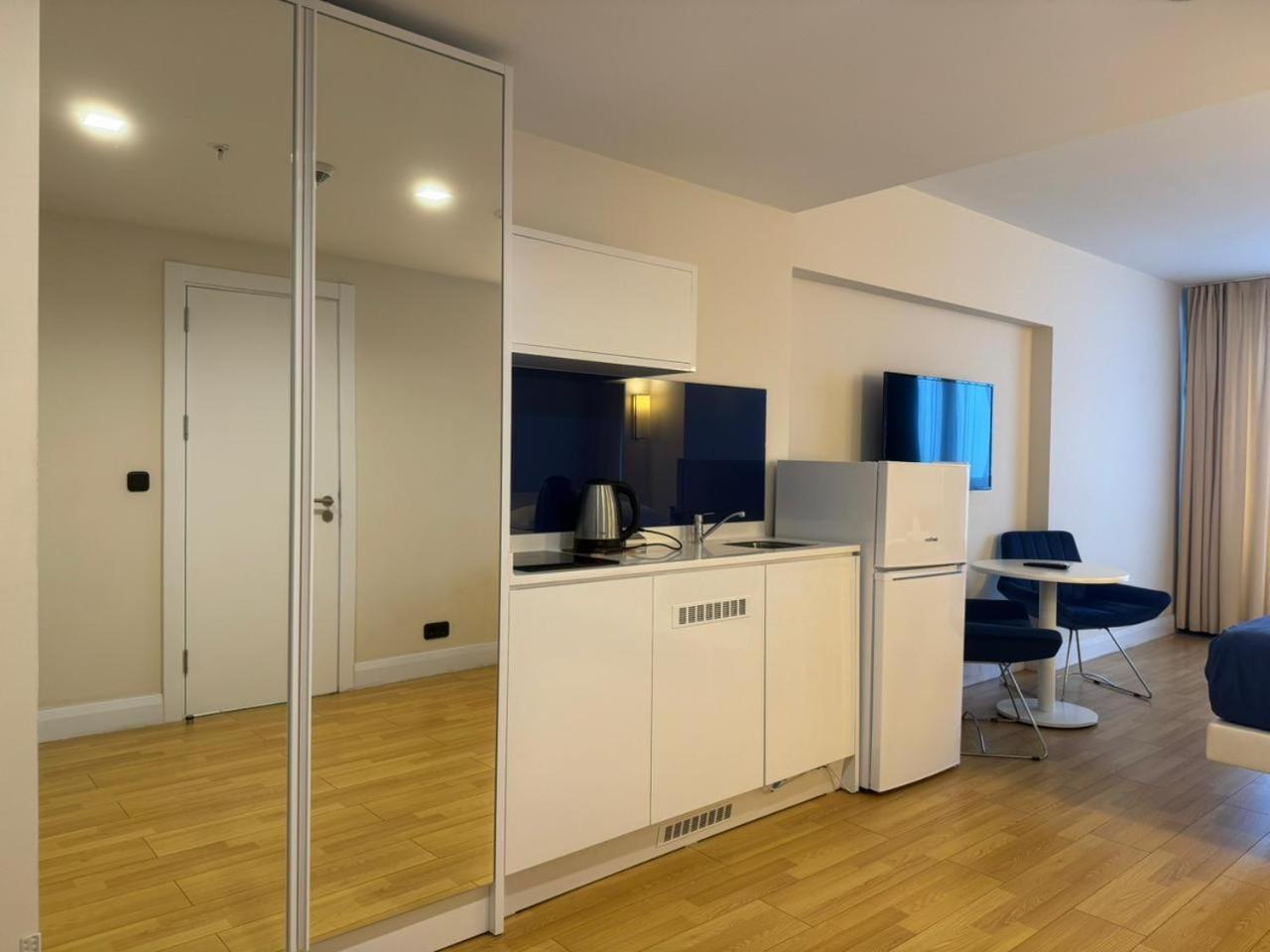 Studio with Sea View photo 3