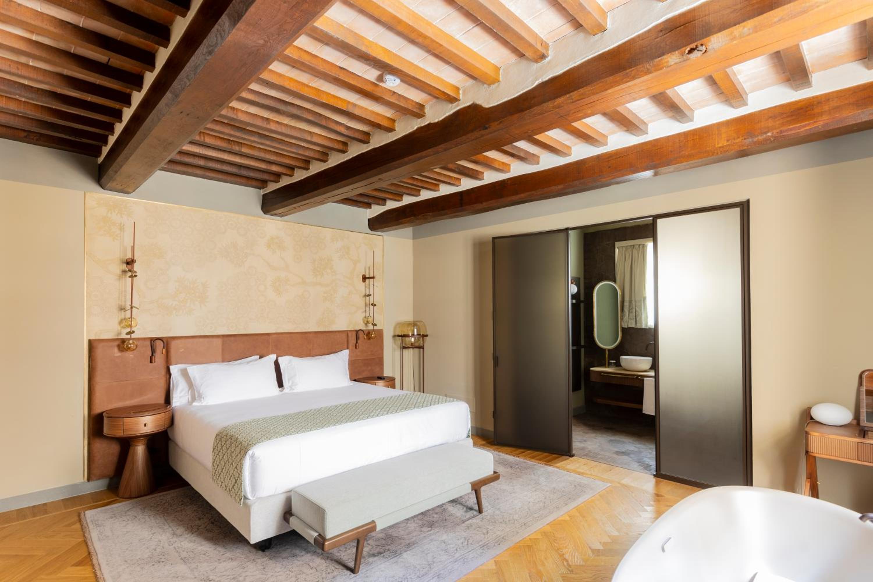 Executive Suite photo 1