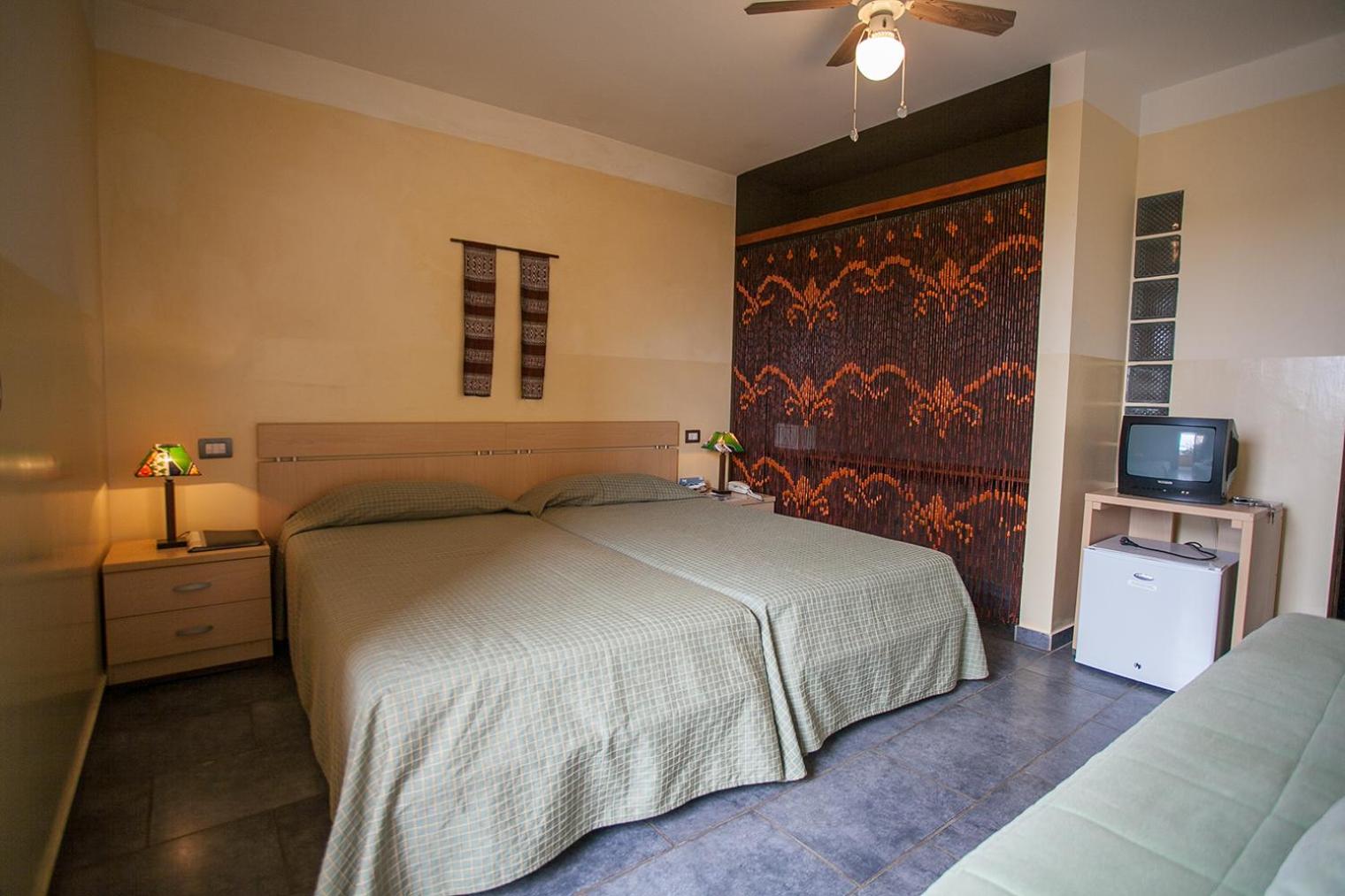 Small Double Room photo 2