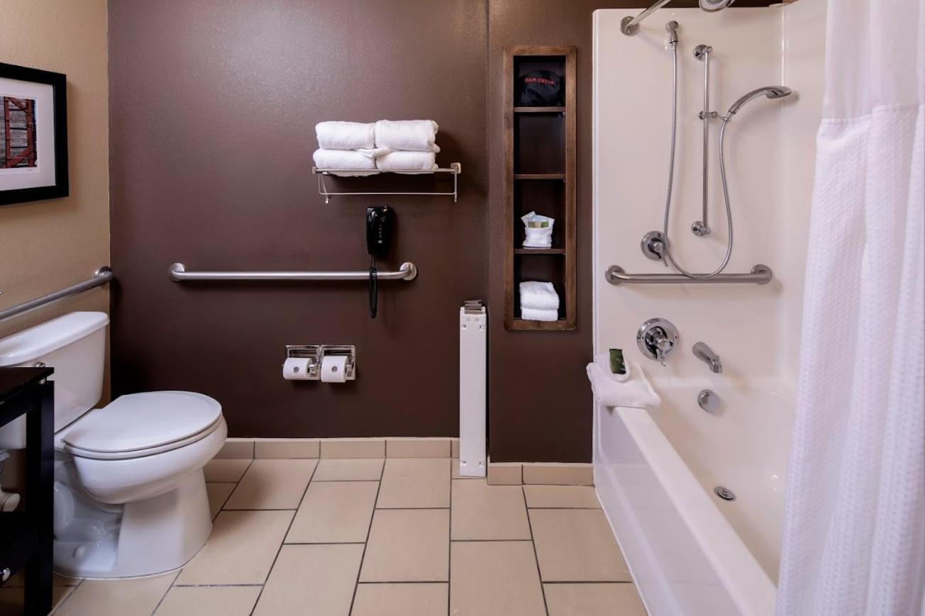 ClubHouse Hotel and Suites, Photo 2