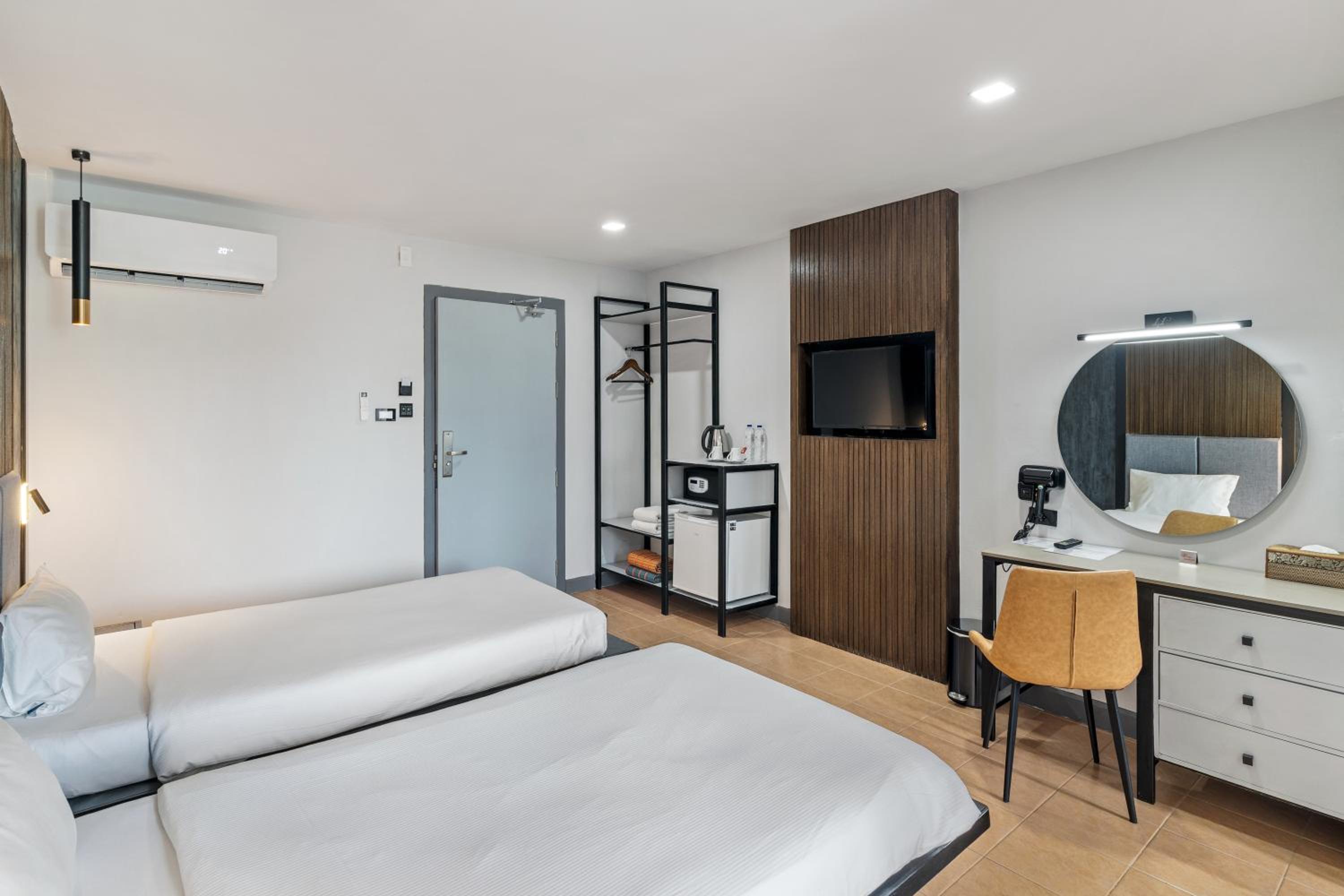 Superior Double or Twin Room - Photo 1