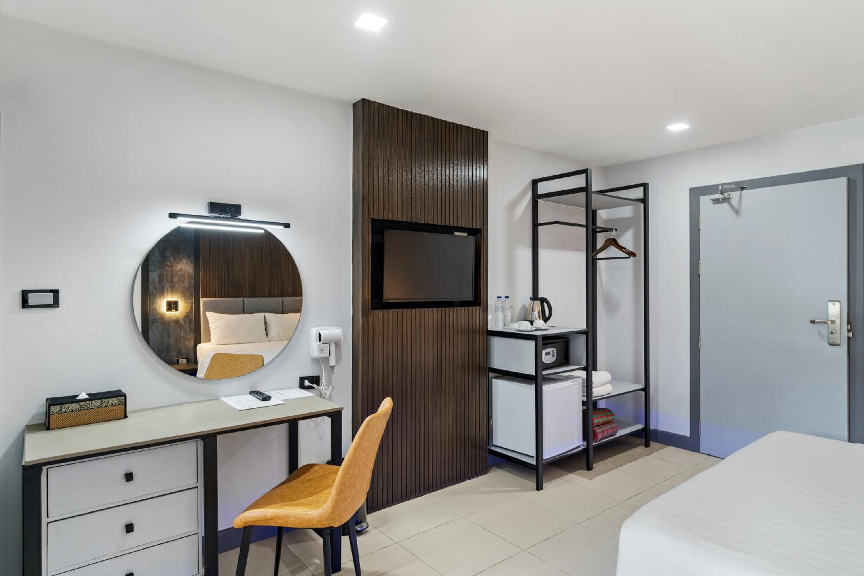 Superior Double or Twin Room - Photo 2