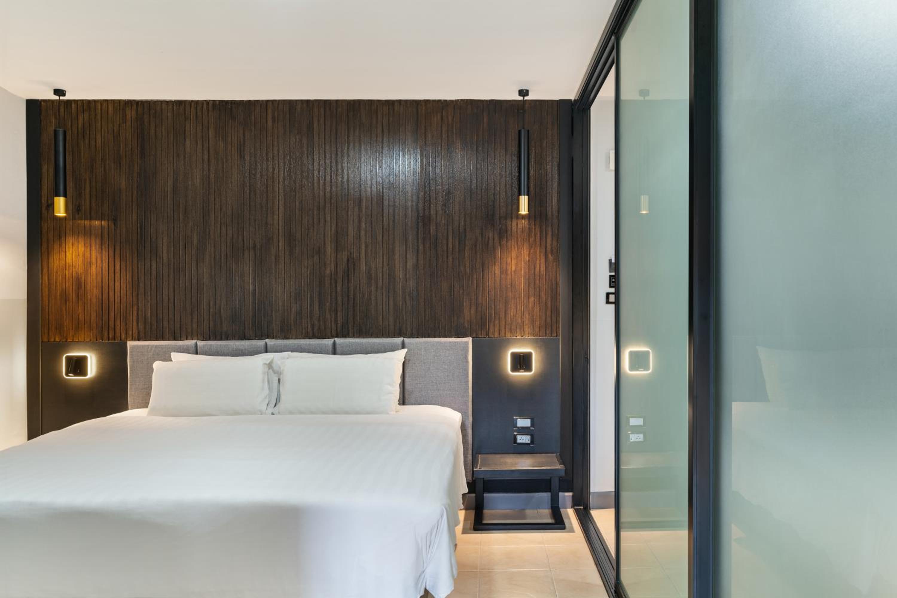 Junior Suite with Garden View