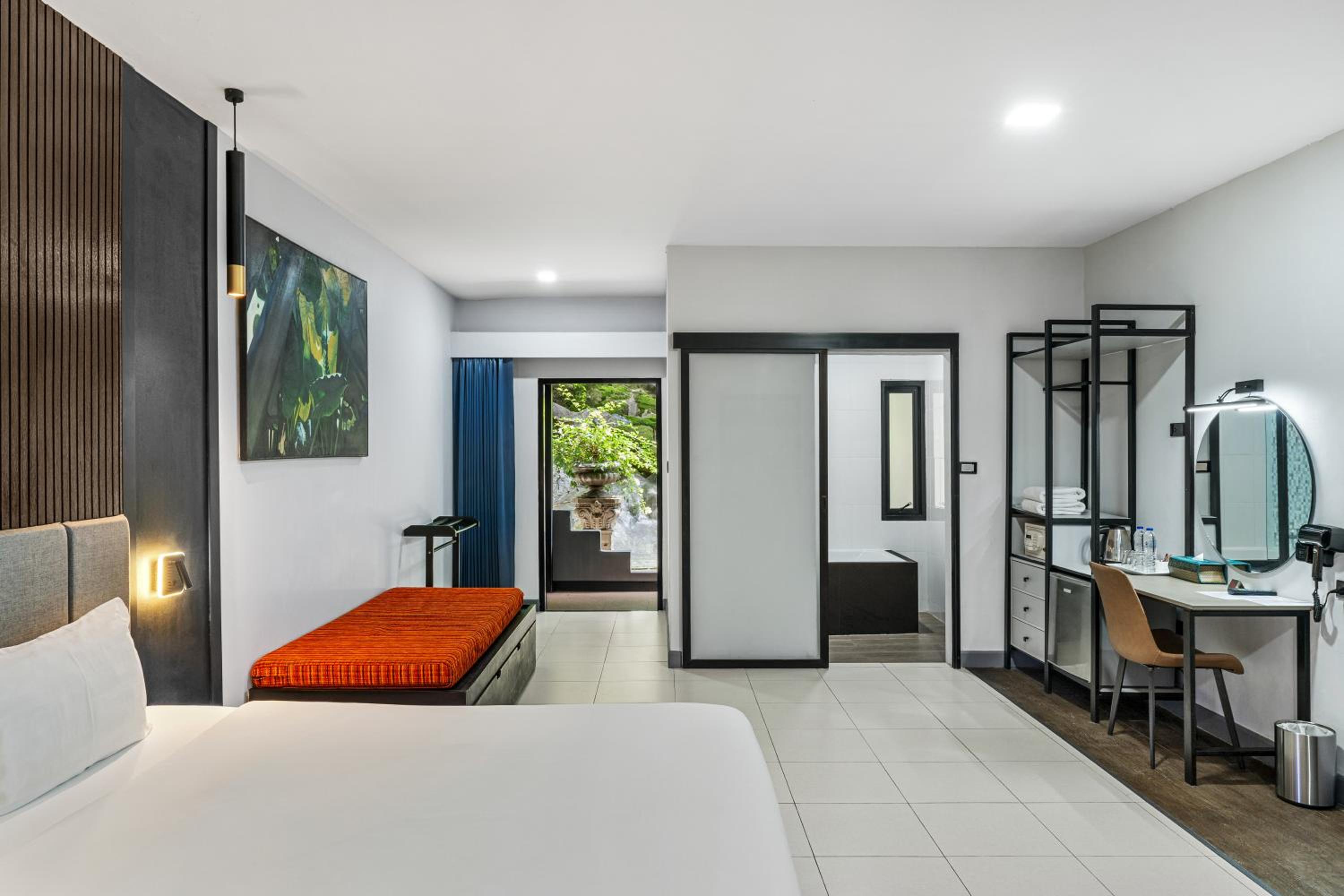 Deluxe Double or Twin Room with Garden View - Photo 3