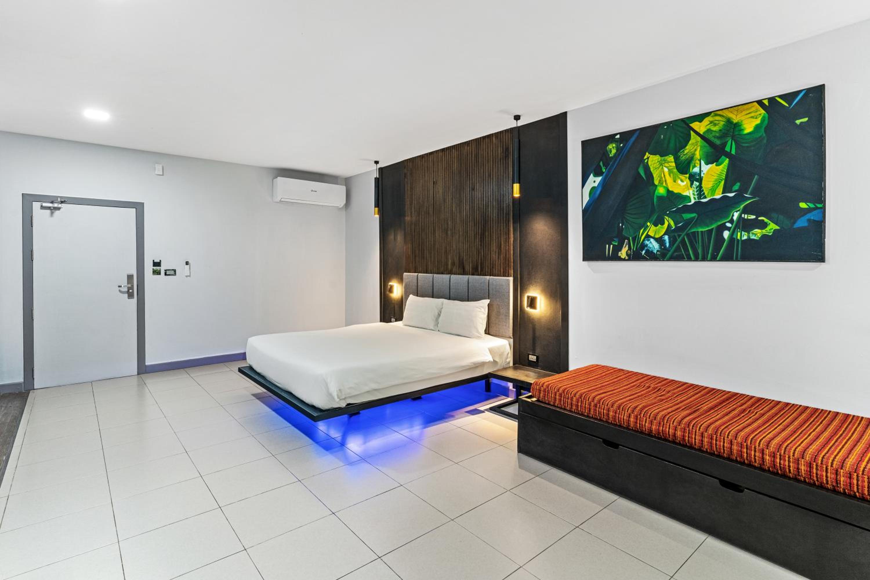Deluxe Double or Twin Room with Garden View - Photo 6