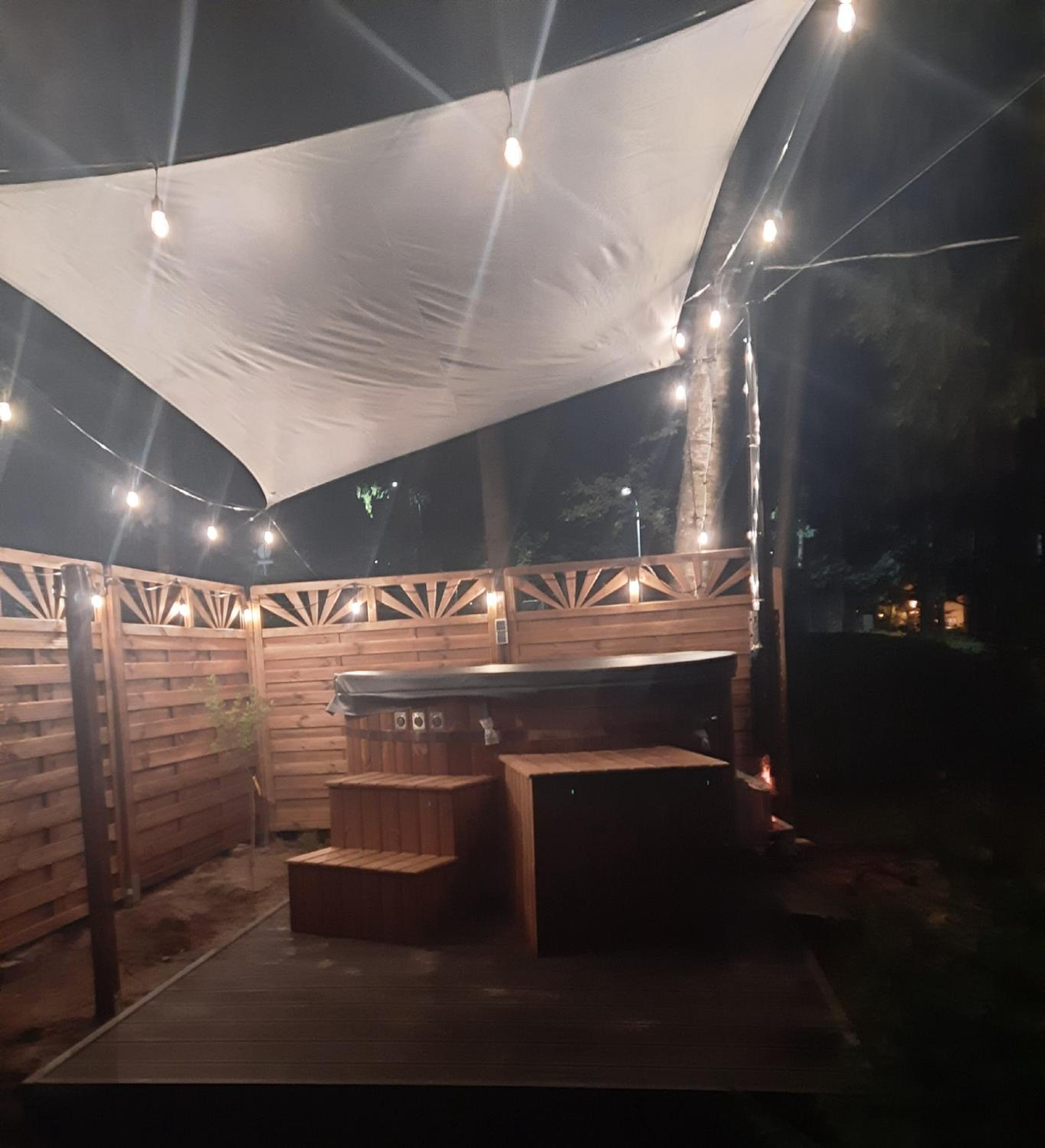 Twin Room with Balcony - Photo 3