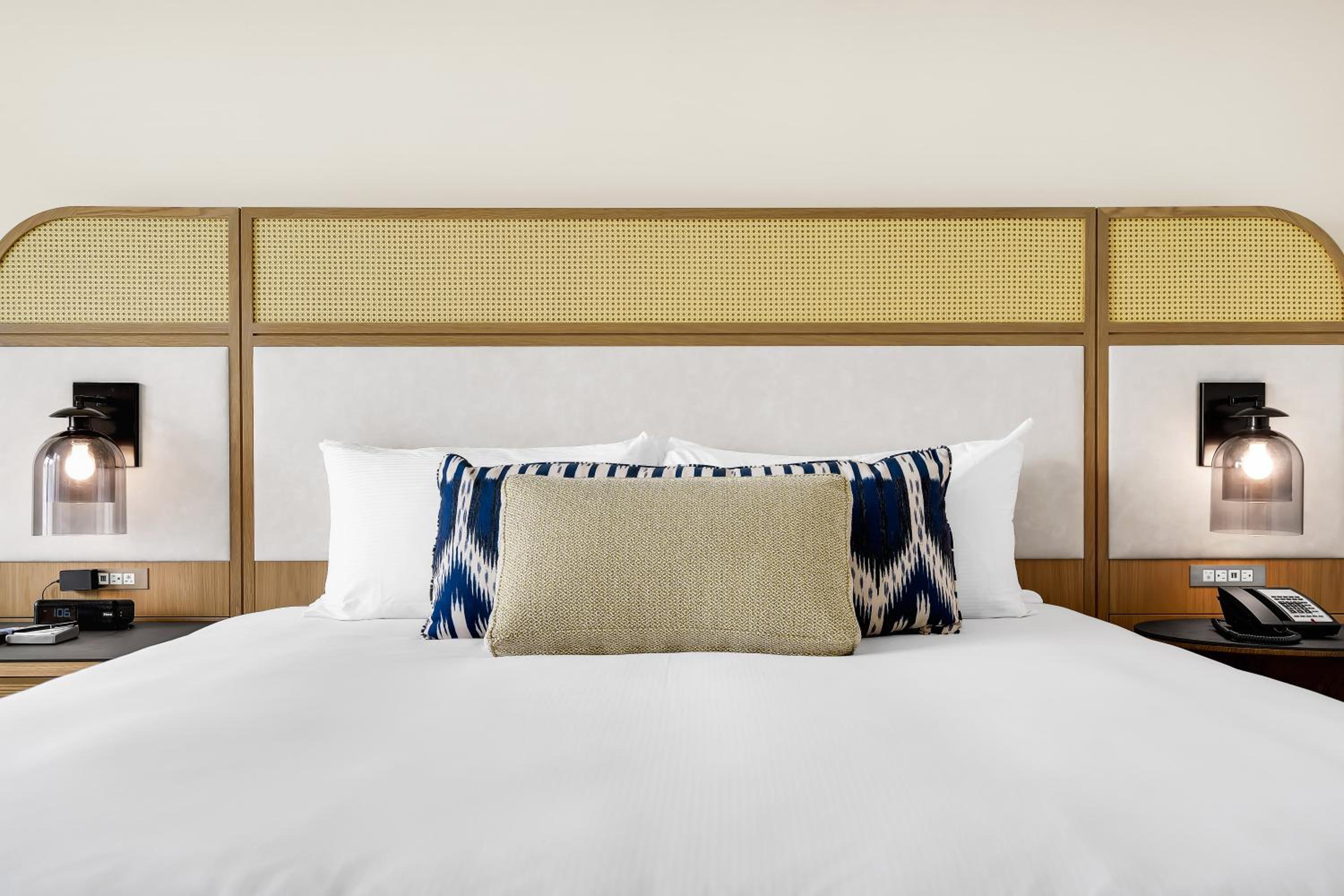 Ocean View King Bed Marina
