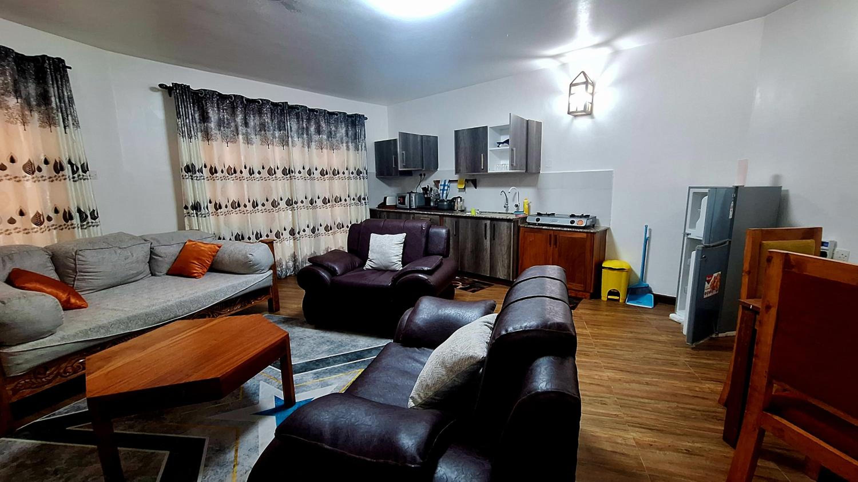 Two-Bedroom Apartment photo 2
