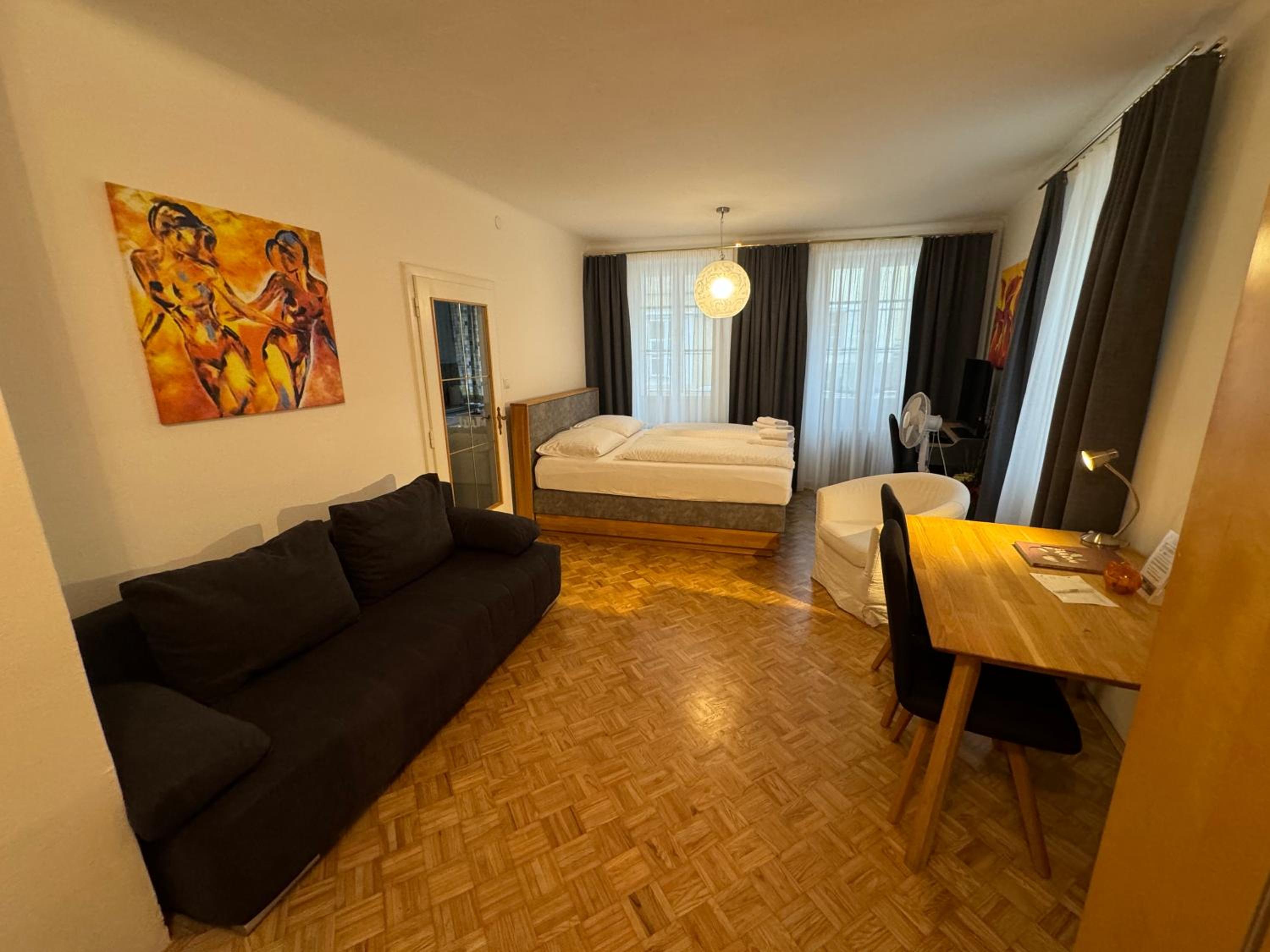 Triple Room with Bath