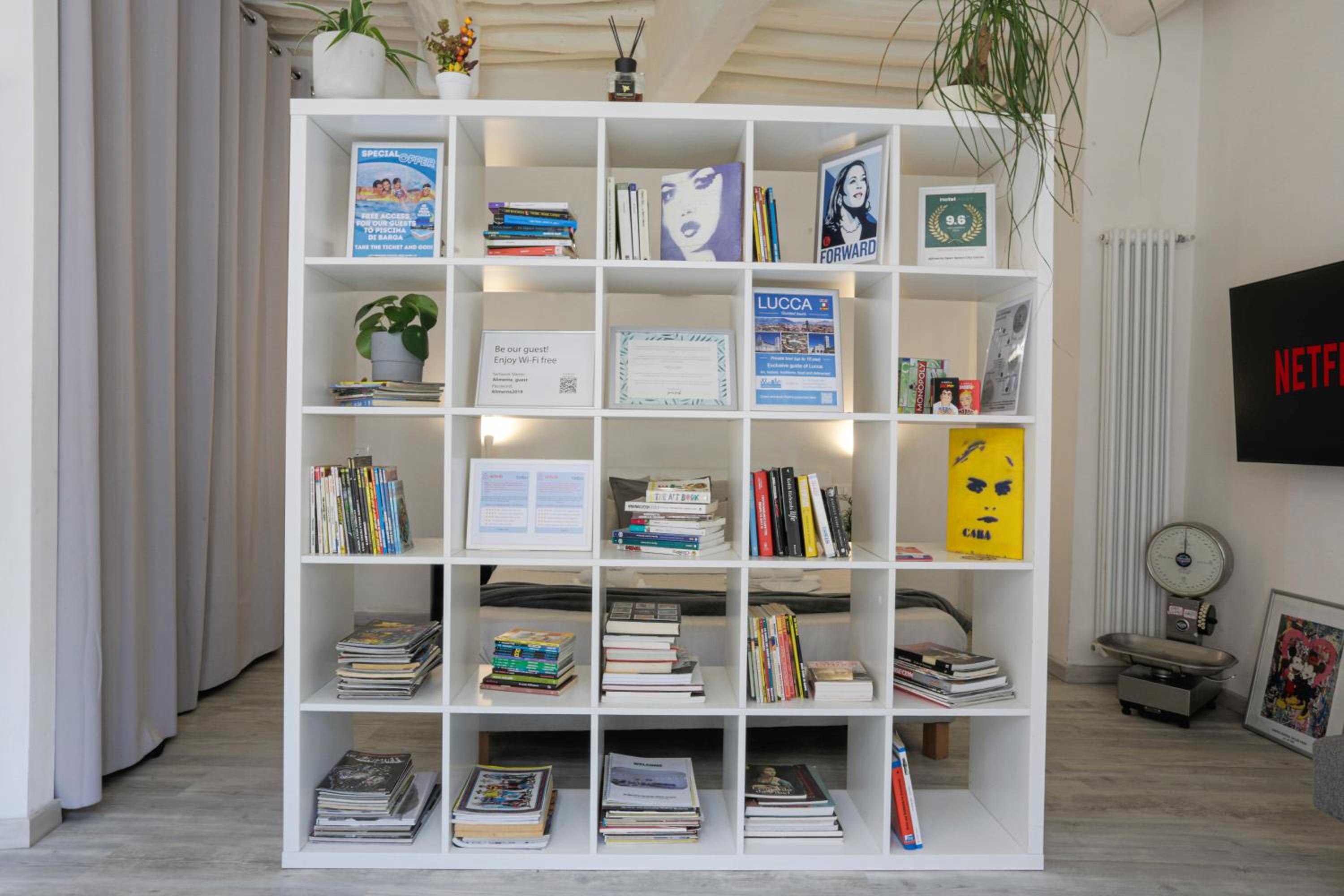 One-Bedroom Apartment - Photo 51