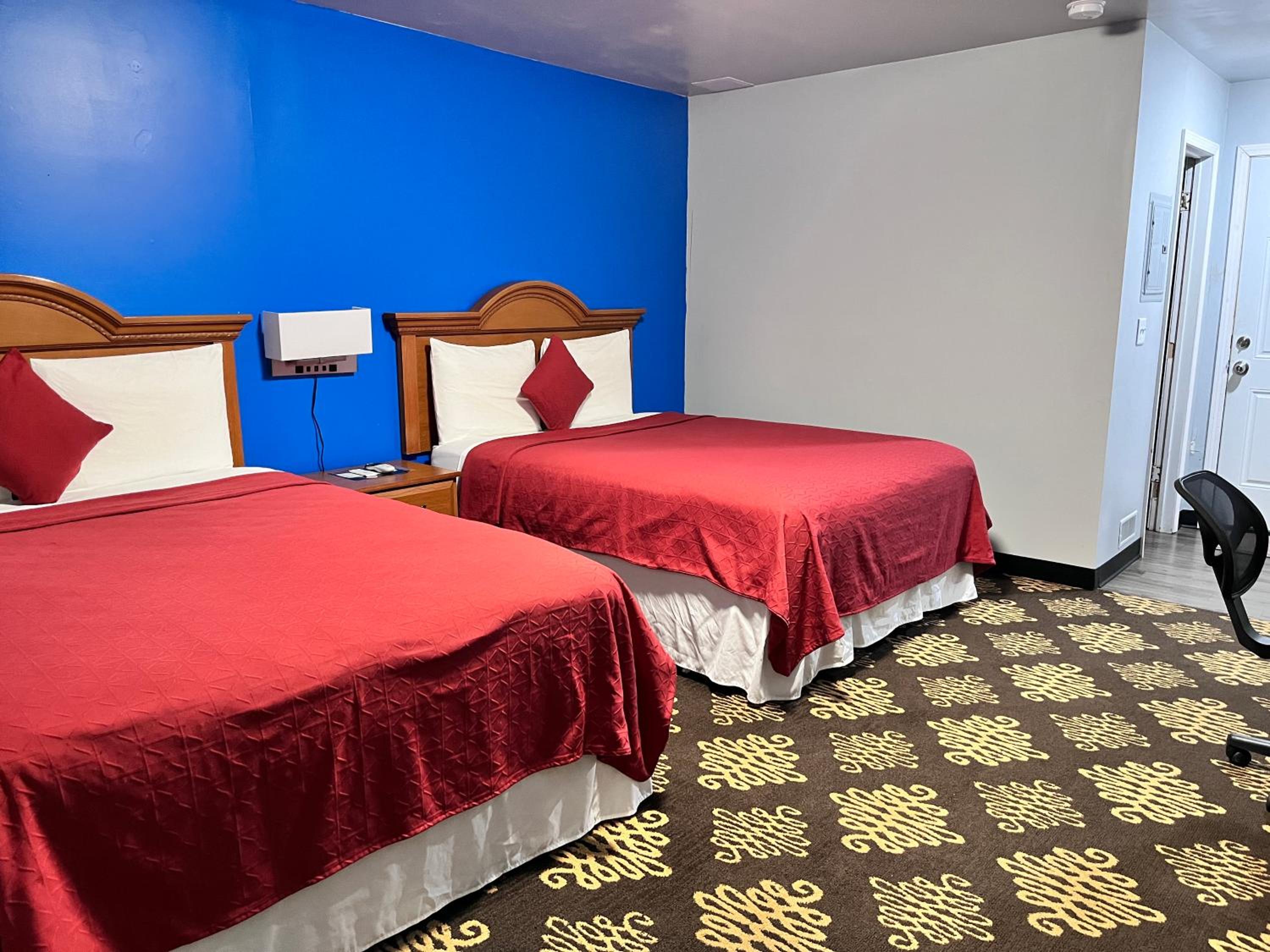 Deluxe Double Room photo 2