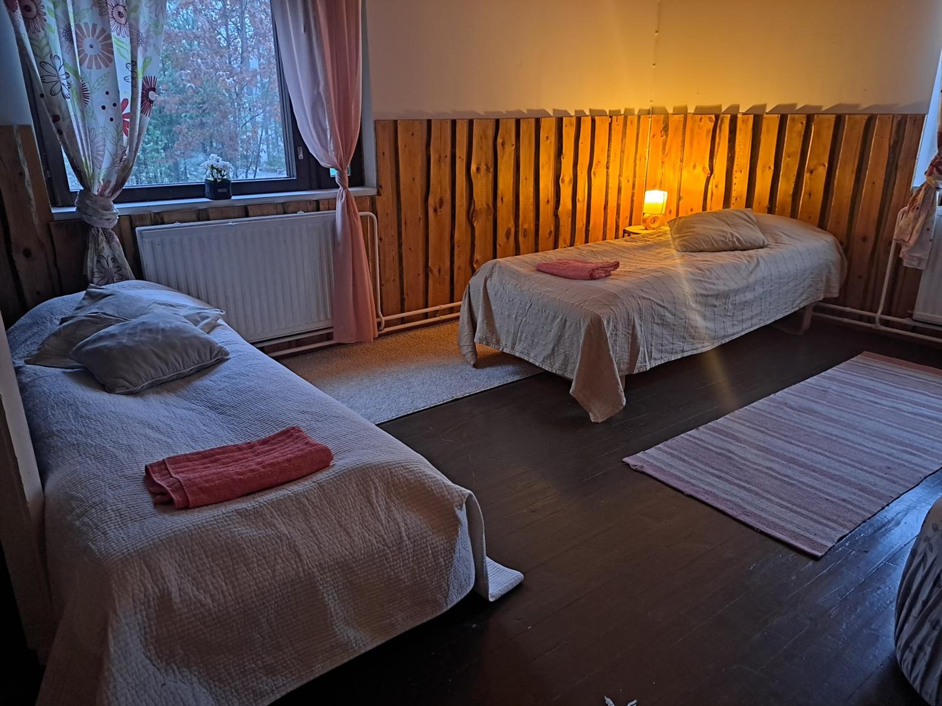Large Double or Twin Room photo 3