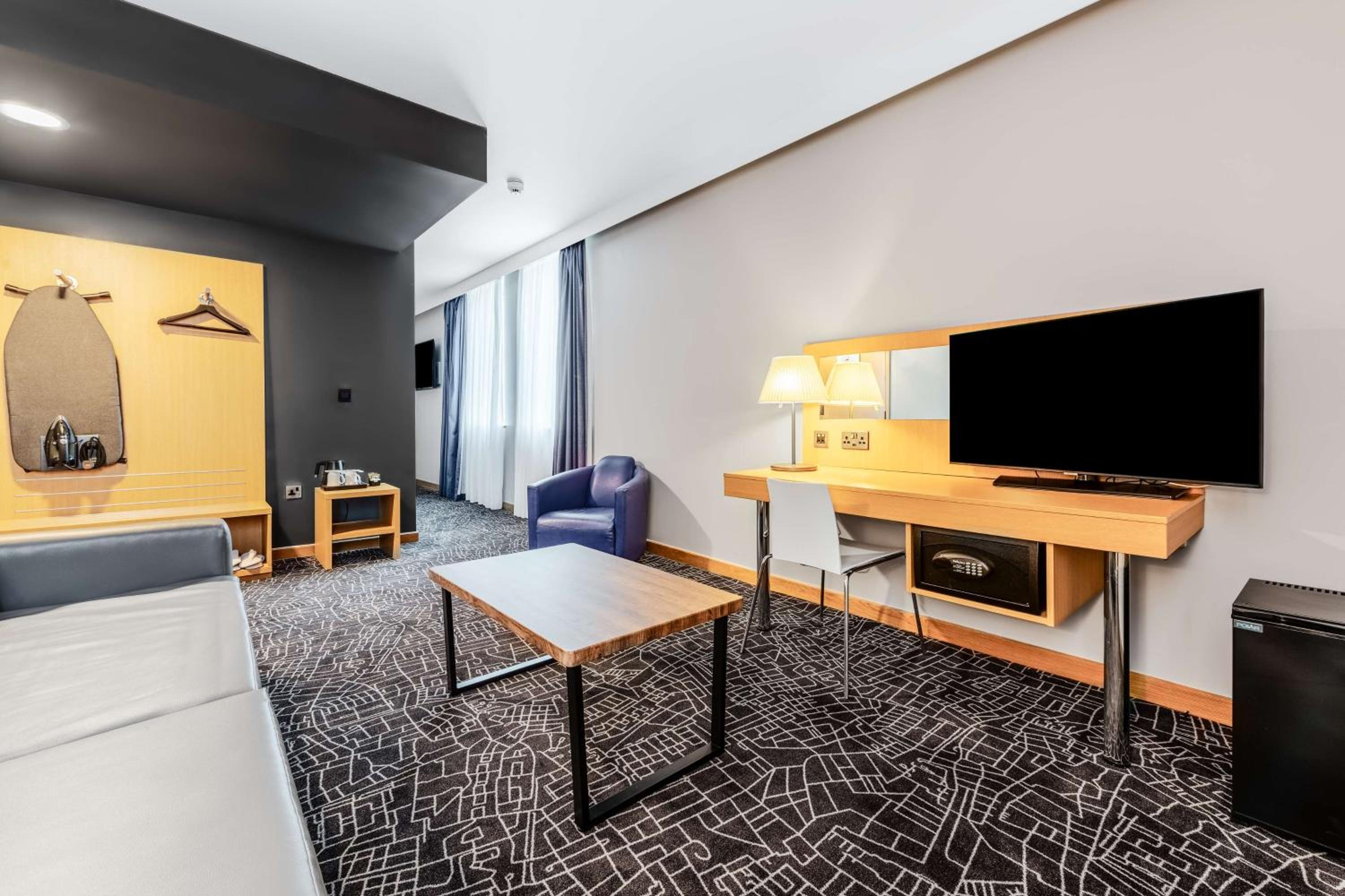 Junior Suite - Photo 2
