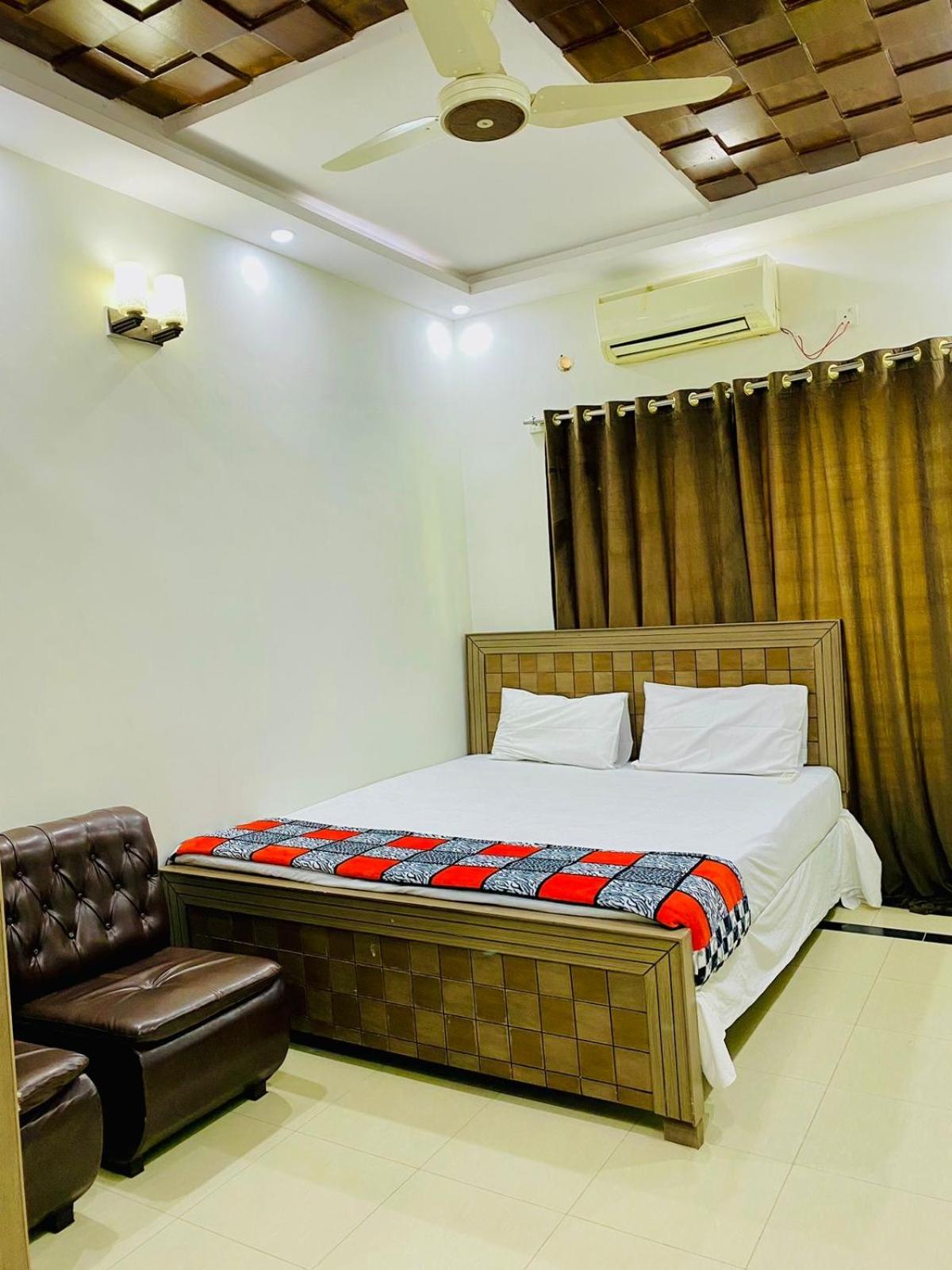 Budget Double Room photo 1