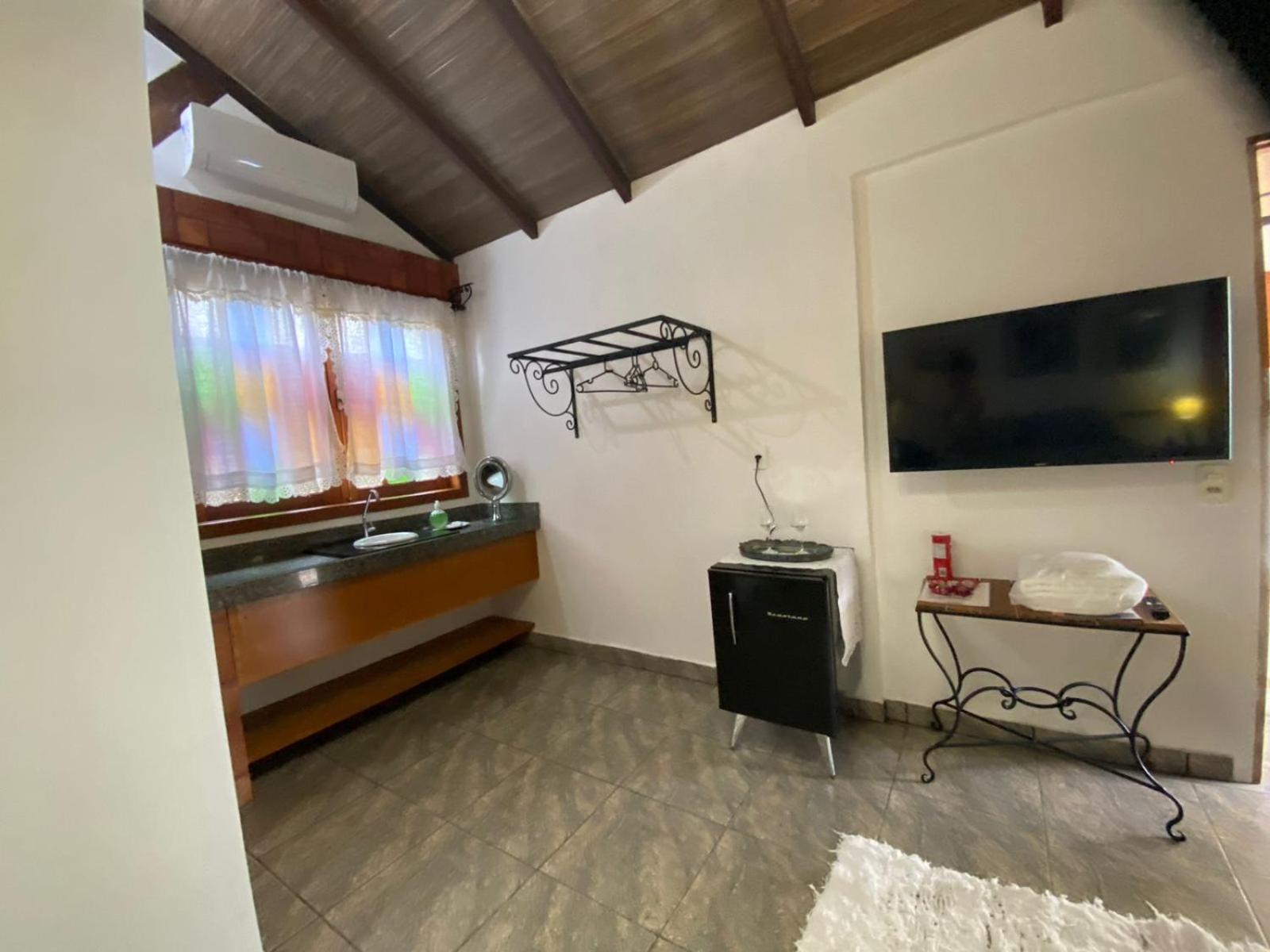 Deluxe Suite photo 2