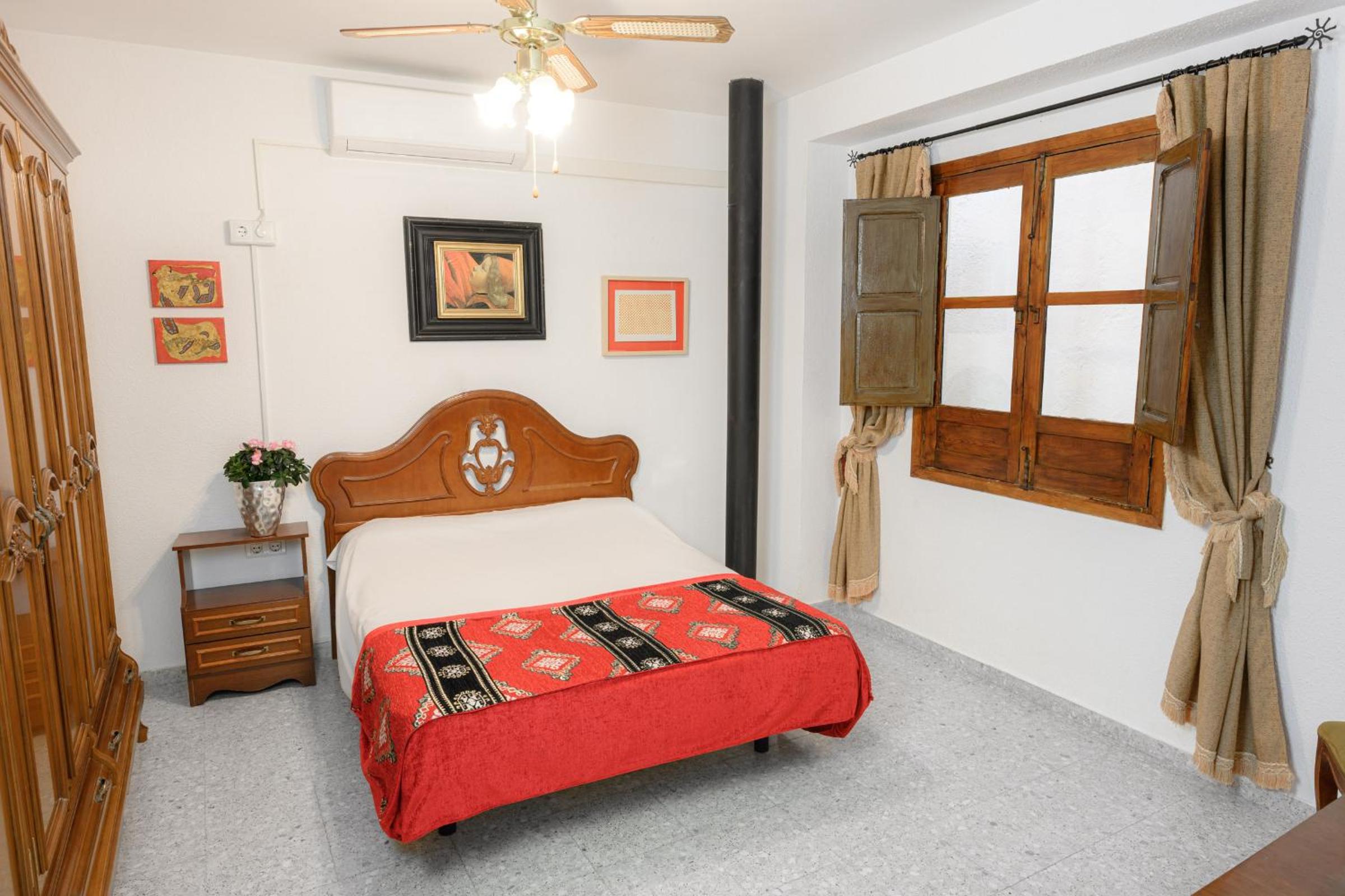 Habitación Doble Estándar con Baño Compartido