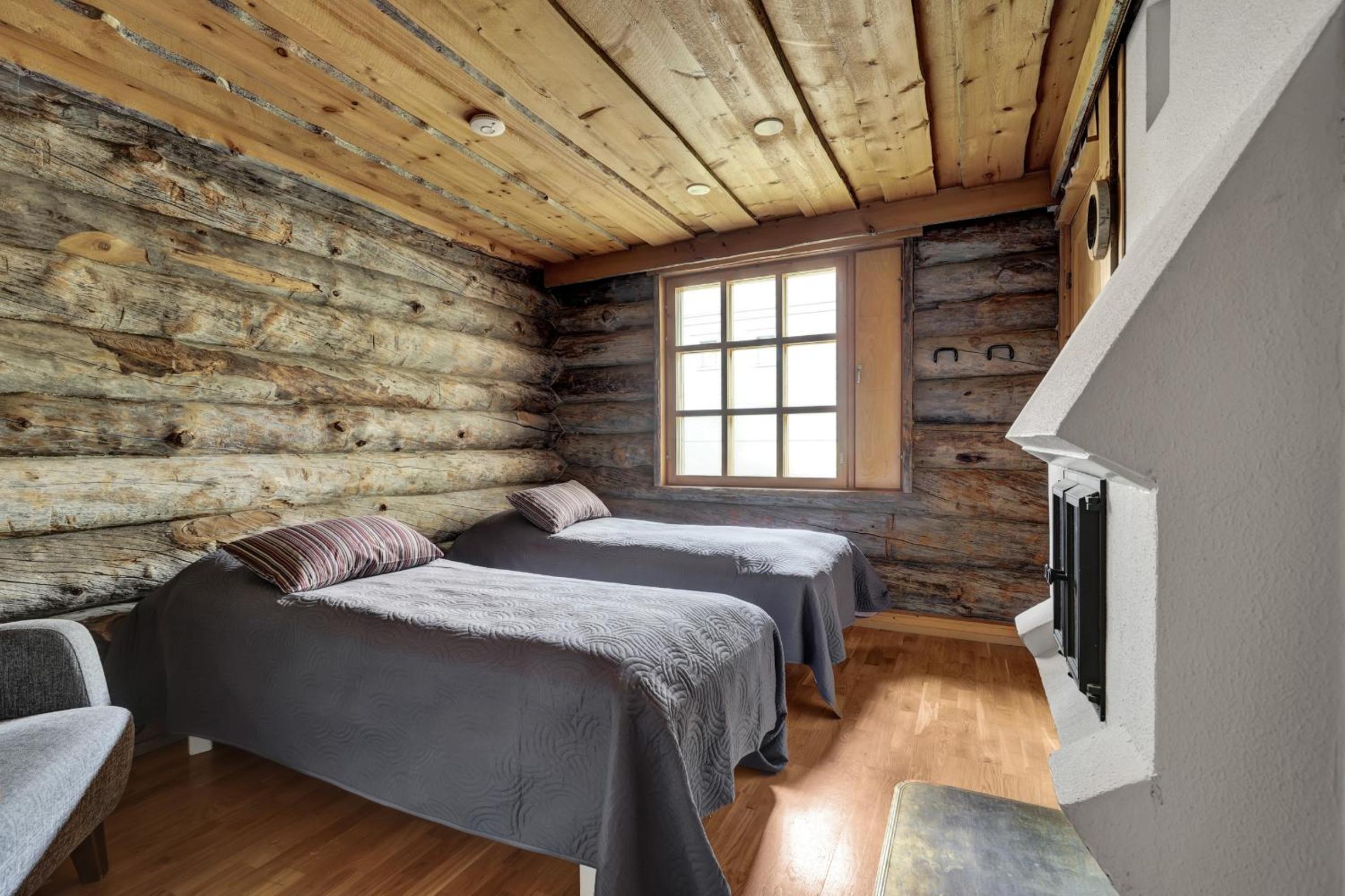 Deluxe Double or Twin Room photo 1