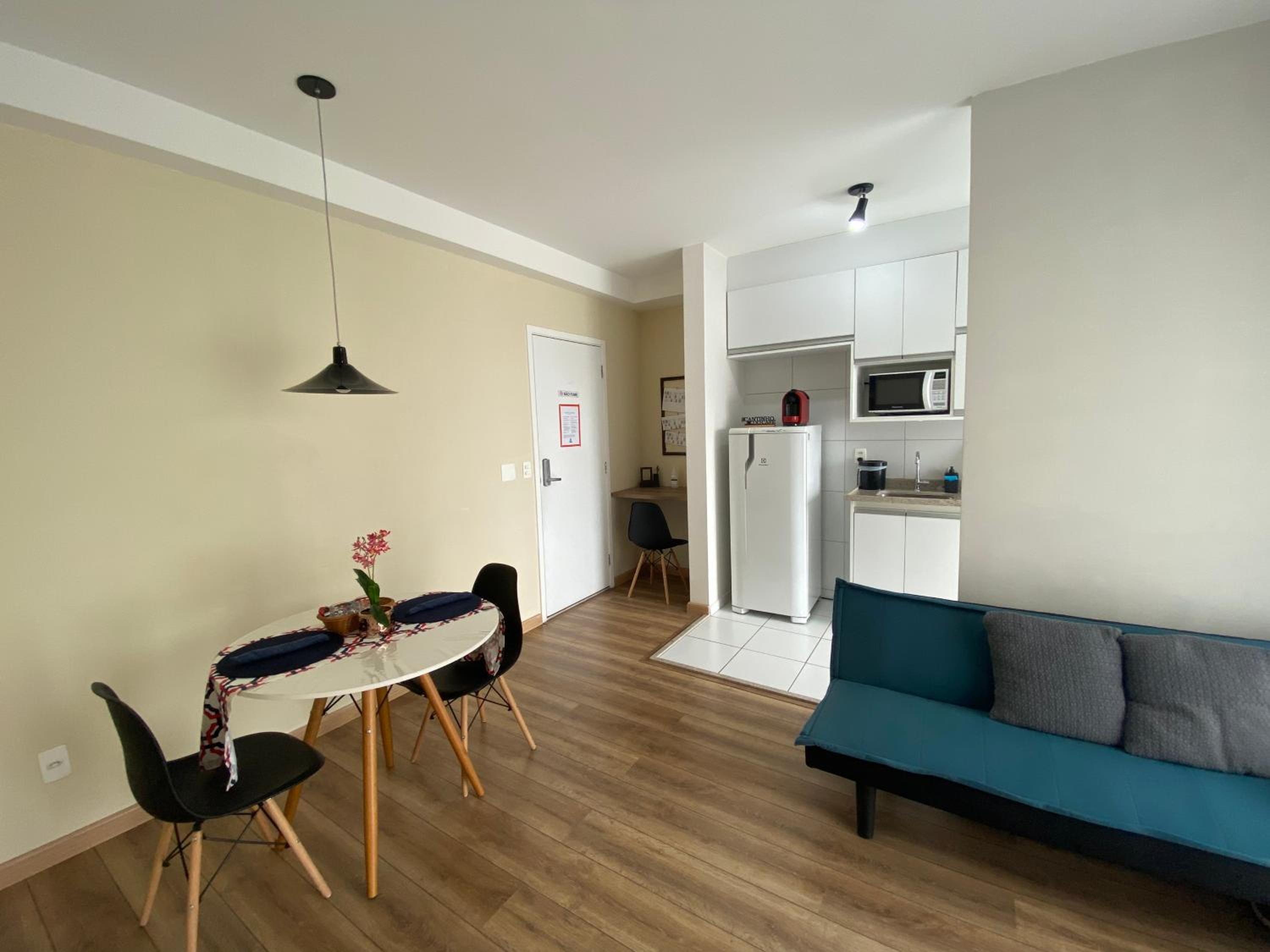 Studio Apartment - Photo 24