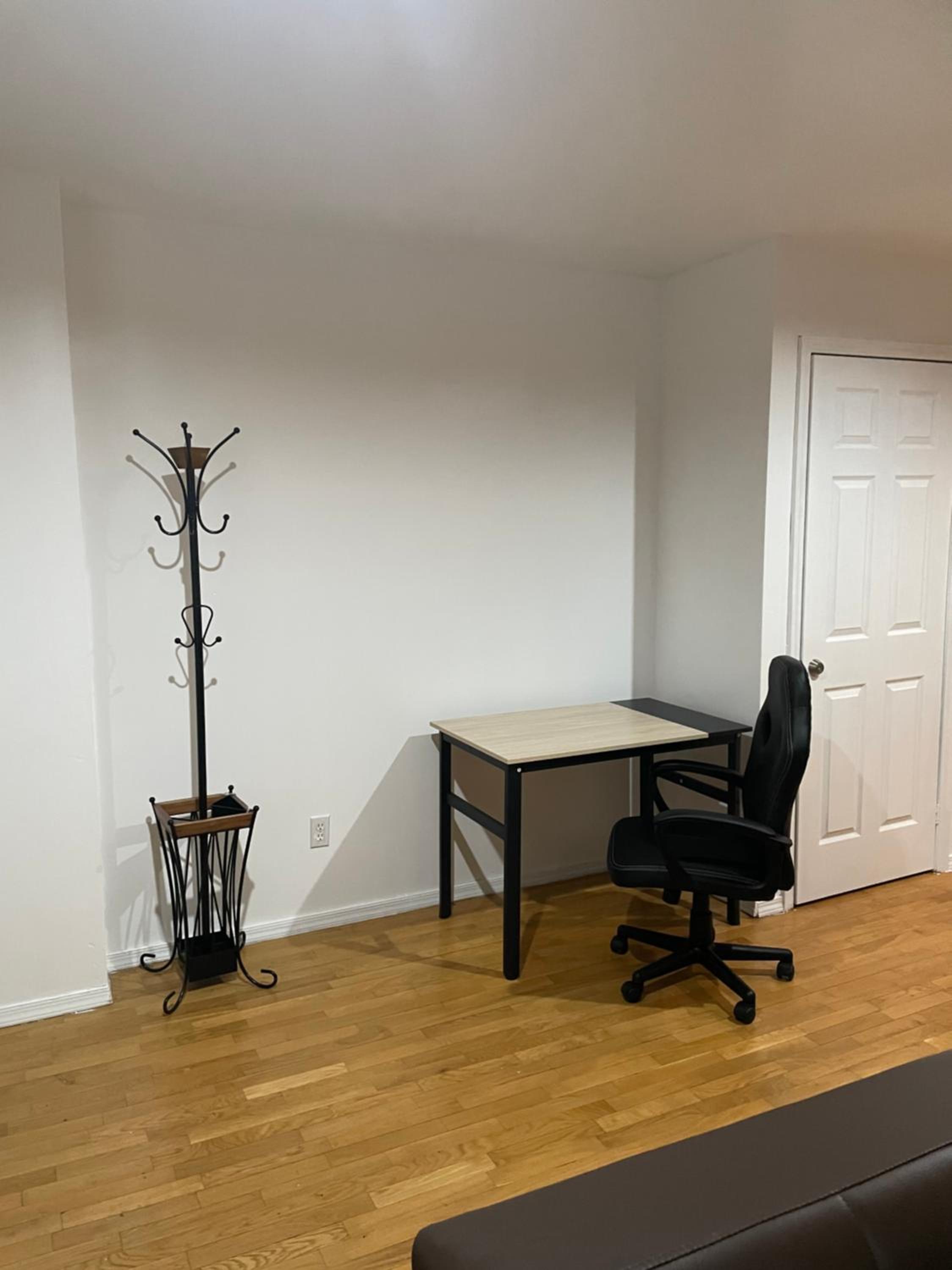 Apartment photo 2