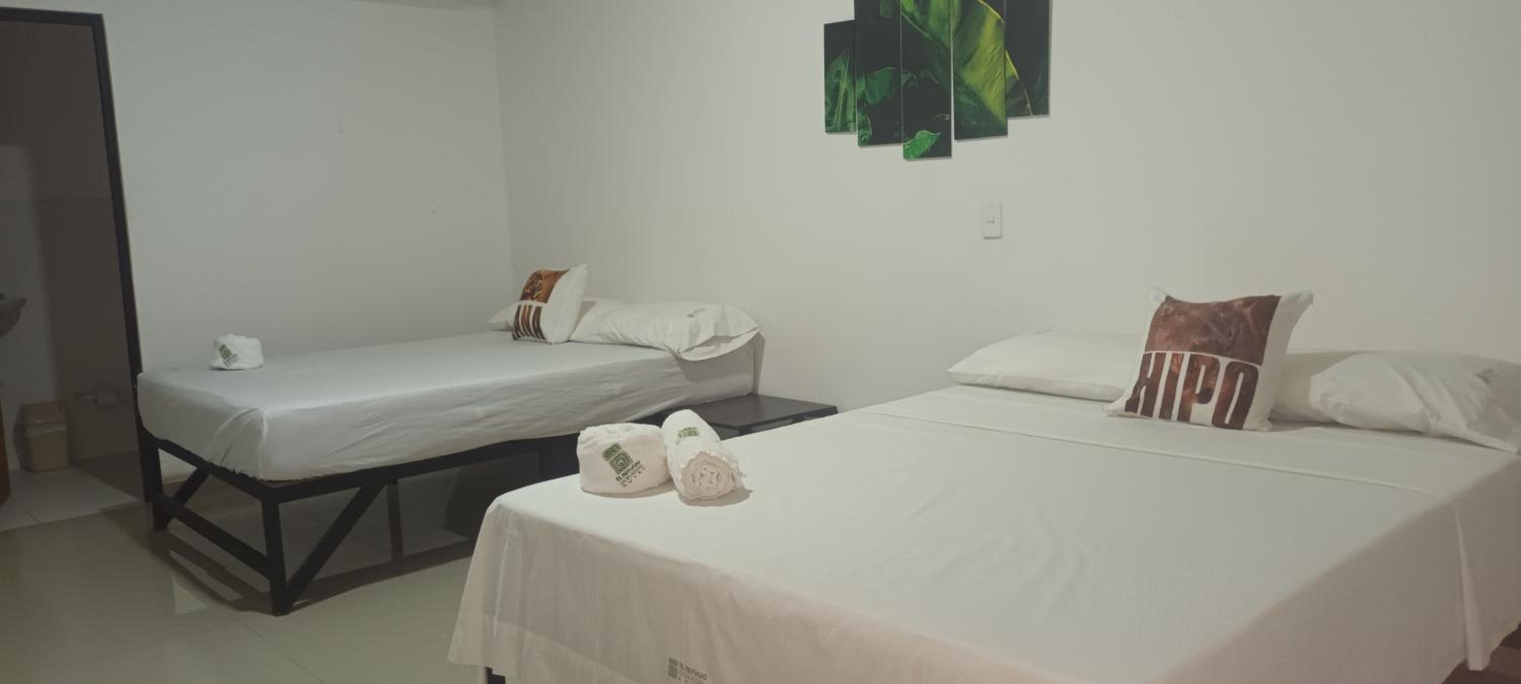 Quadruple Room With Private Bathroom photo 3