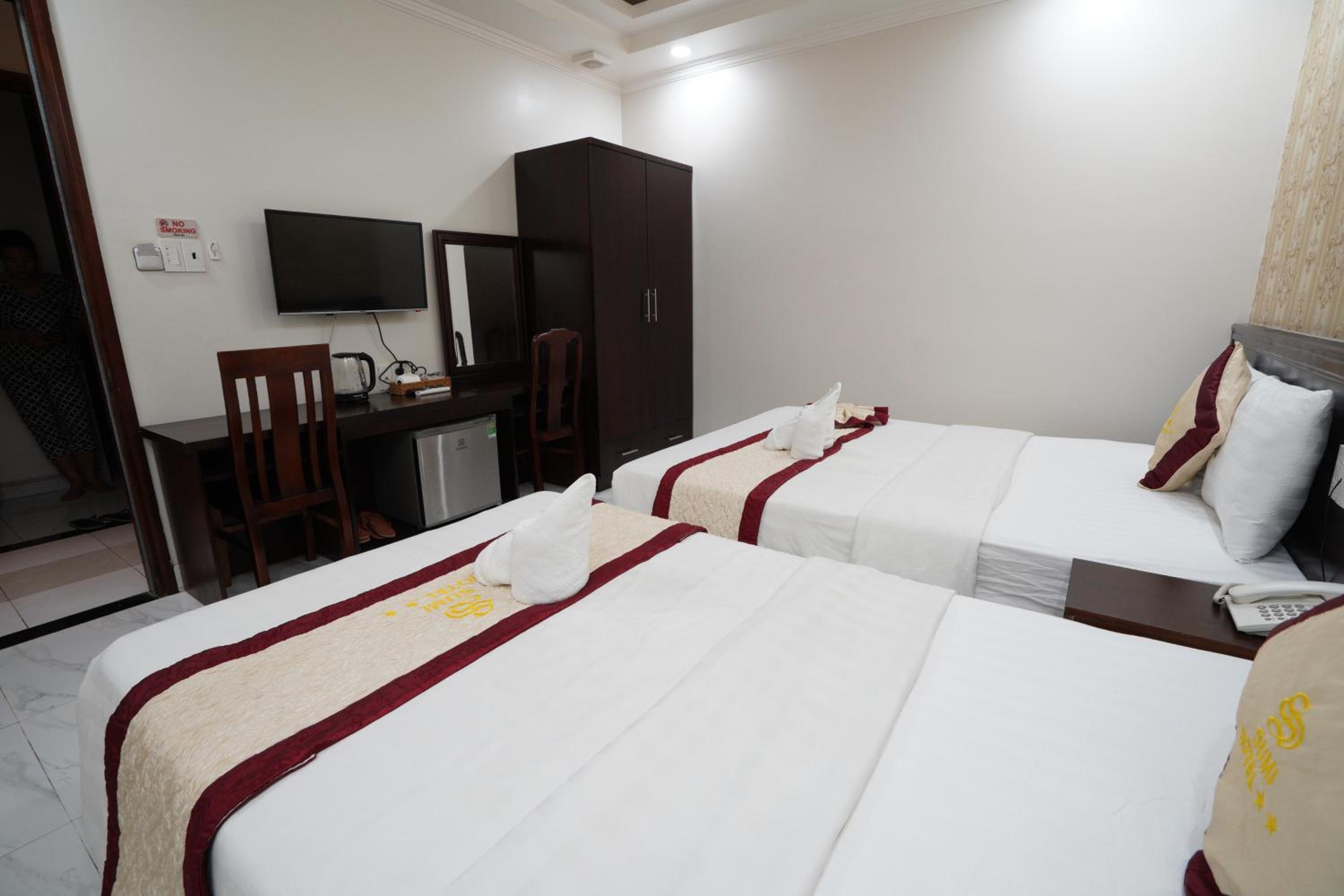 Deluxe Triple Room