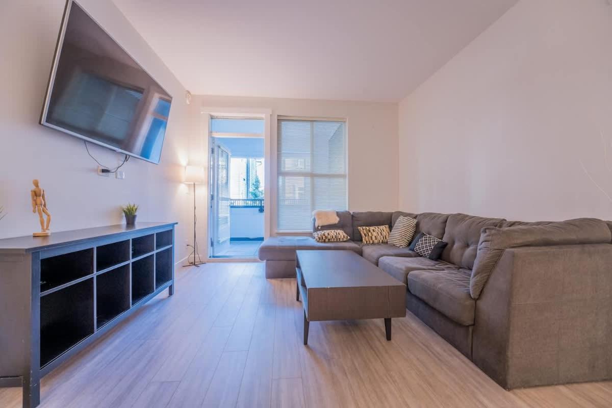 Apartment photo 1