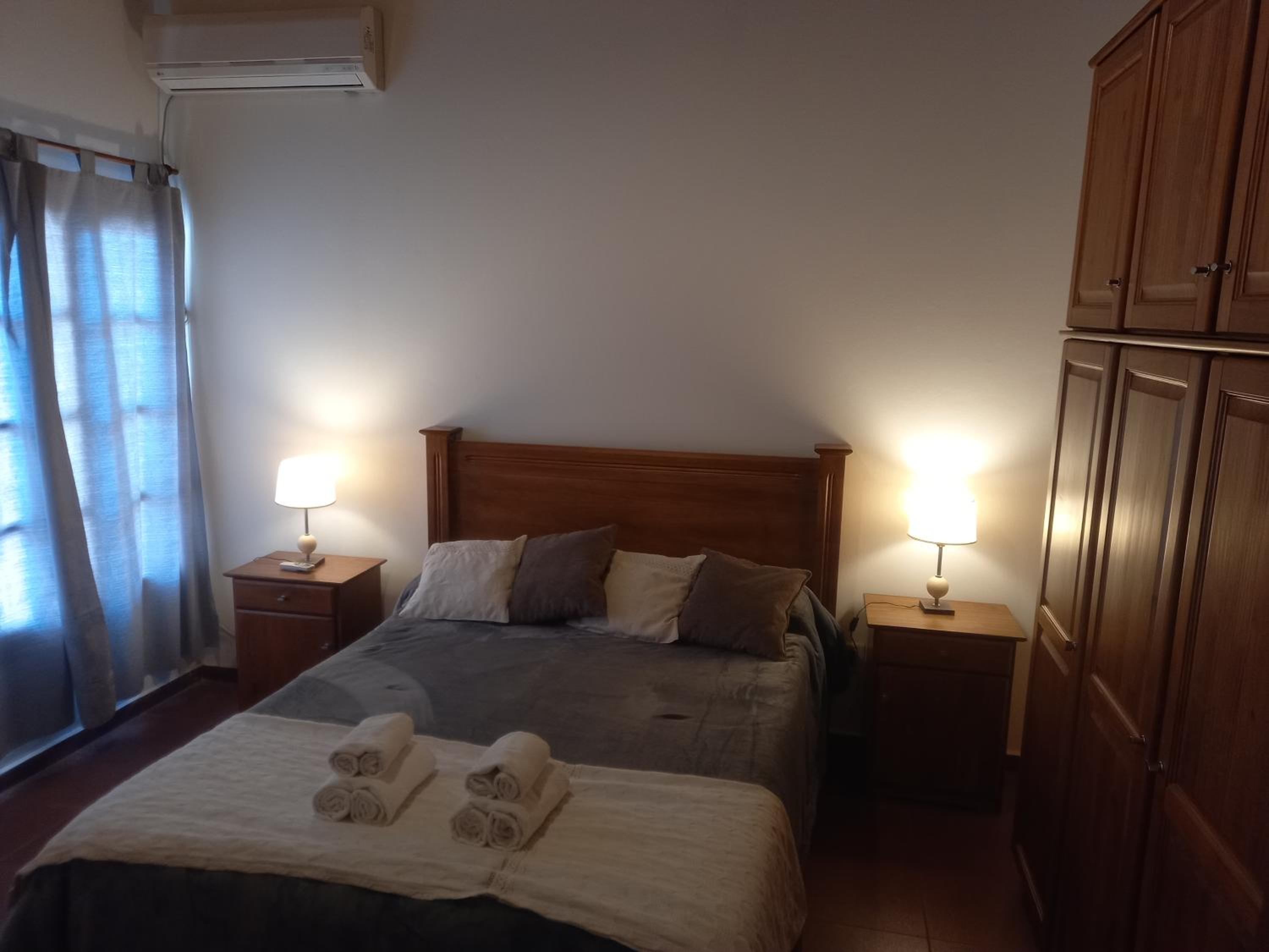 Three-Bedroom House photo 3