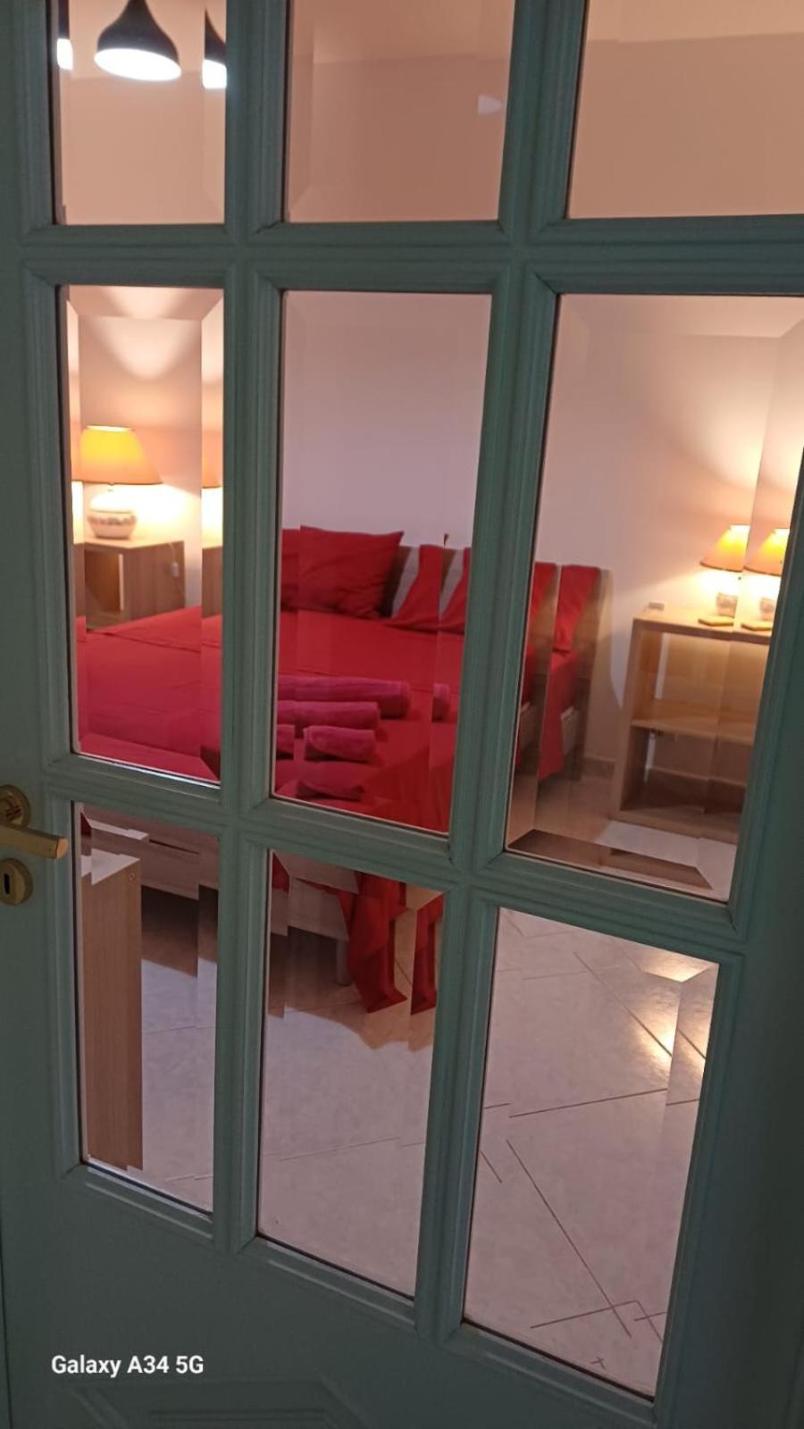 One-Bedroom Apartment With Garden