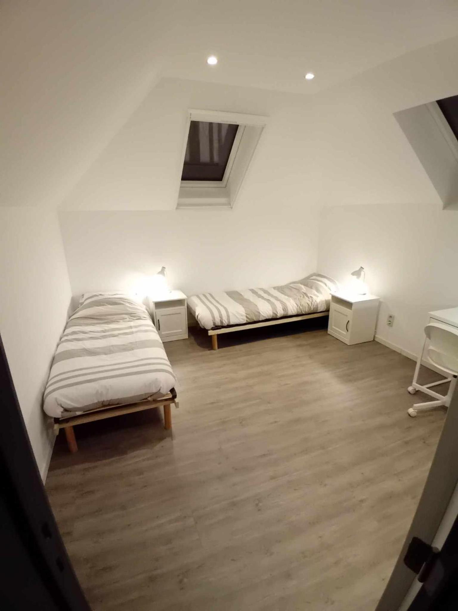 Large Double or Twin Room photo 1