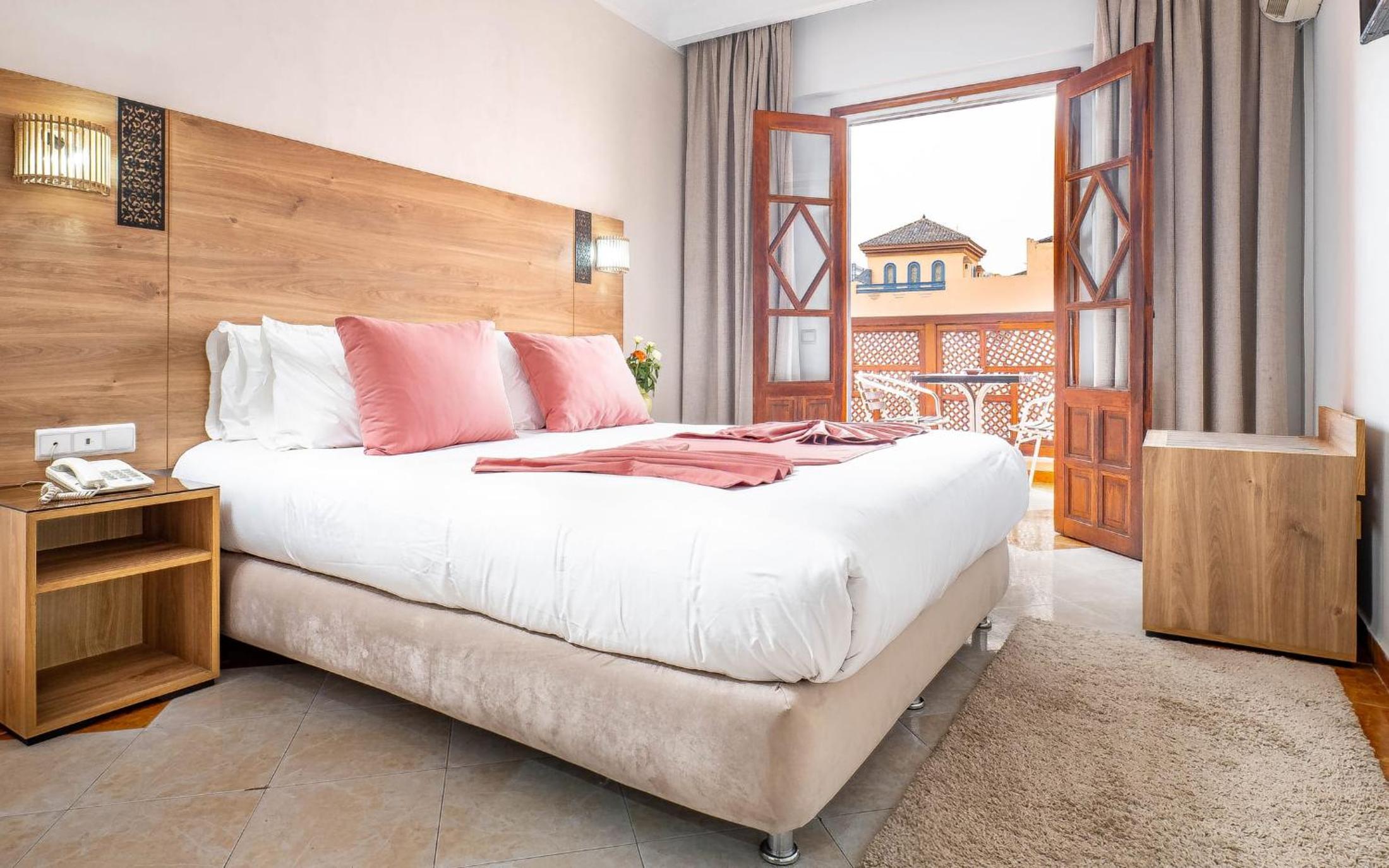Superior Double Room - Photo 5
