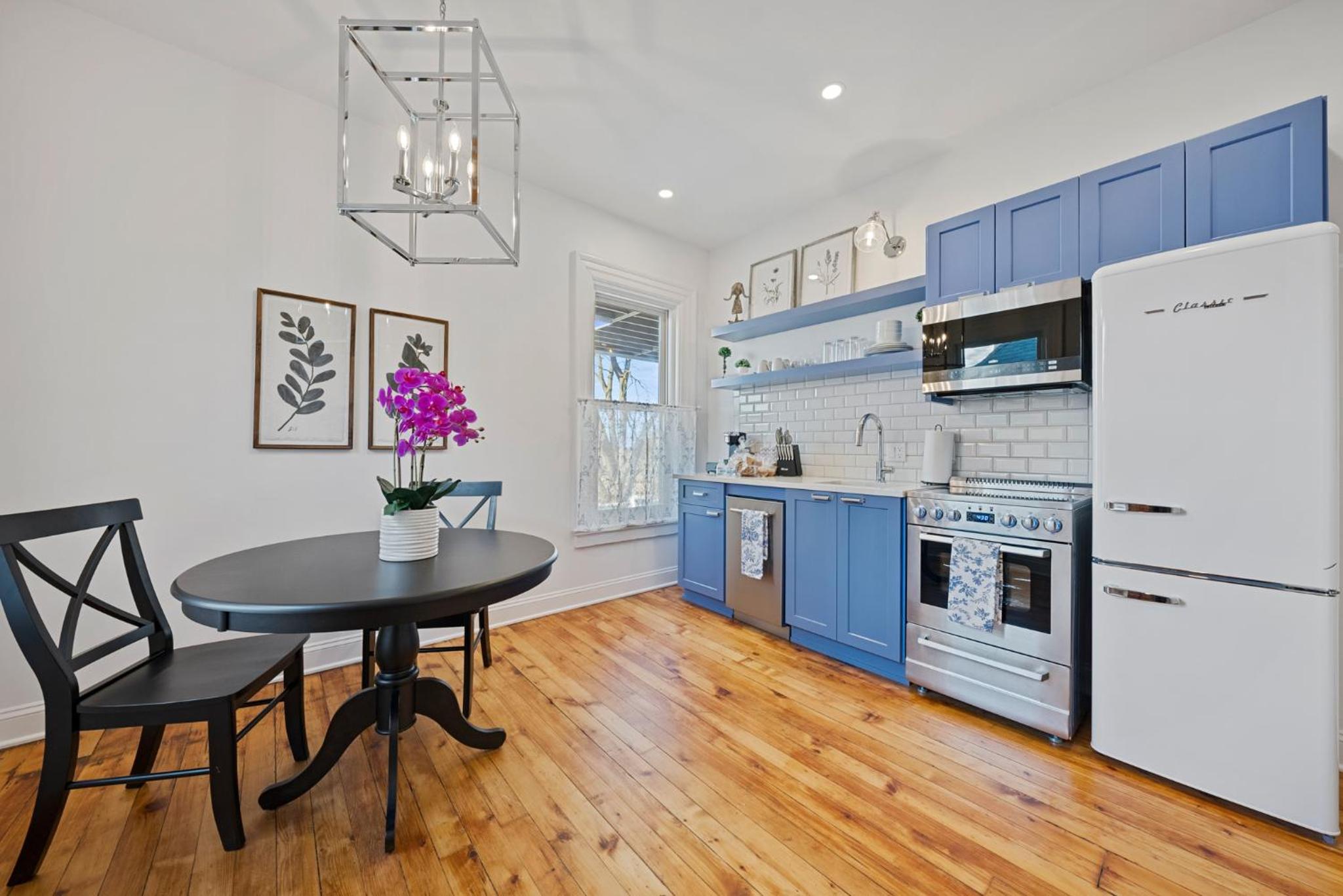 Superior Suite - Photo 9