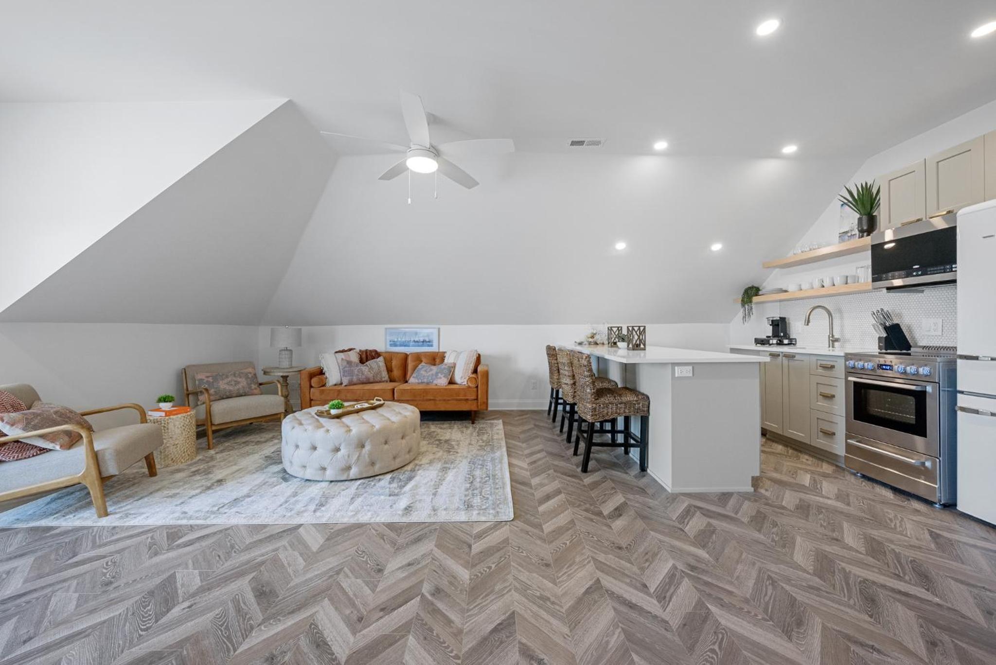 4 Bedroom Suite - Photo 17