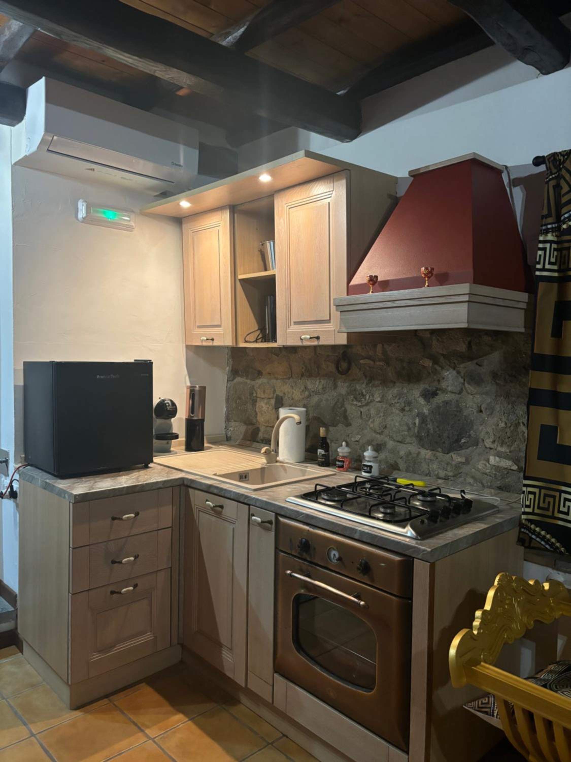 One-Bedroom House photo 2